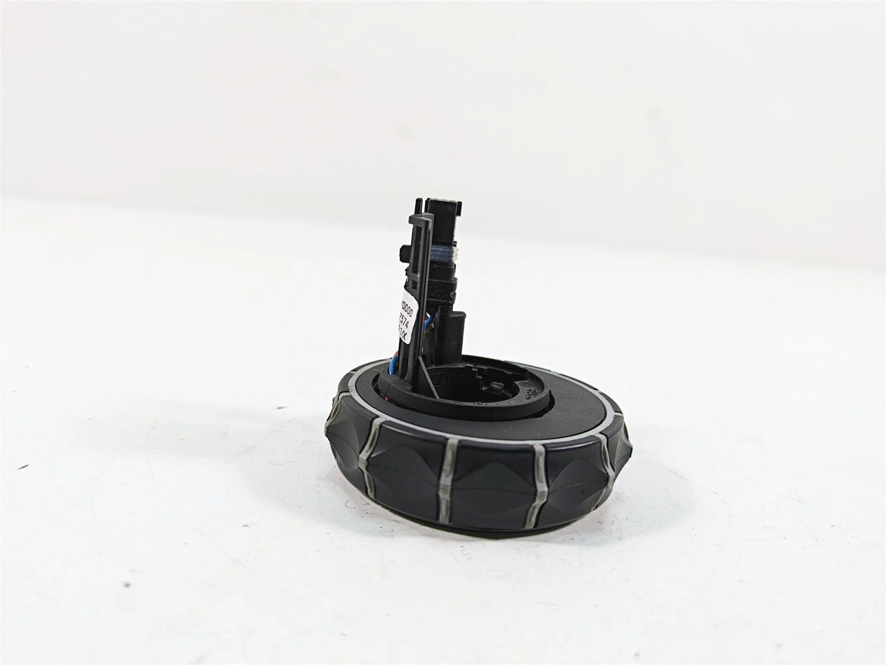 2016 BMW R1200R K53 Round Multi Controller Switch 61317727498 8552113 - Image 2