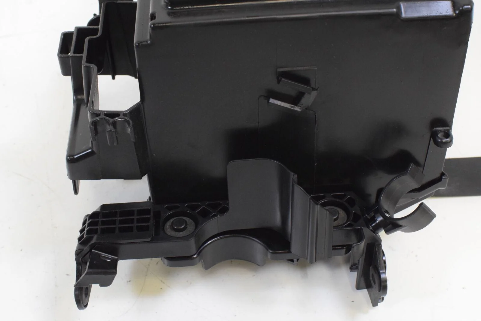 2016 BMW R1200R R1200 R K53 Battery Tray Electrical Holder Carrier 61218533308 - Image 8