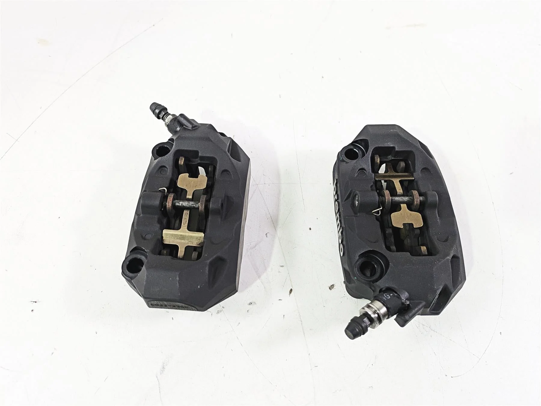 2016 BMW R1200RS K54 Brembo Front Brake Calipers 100mm 34118556205 34118556206 - Image 3