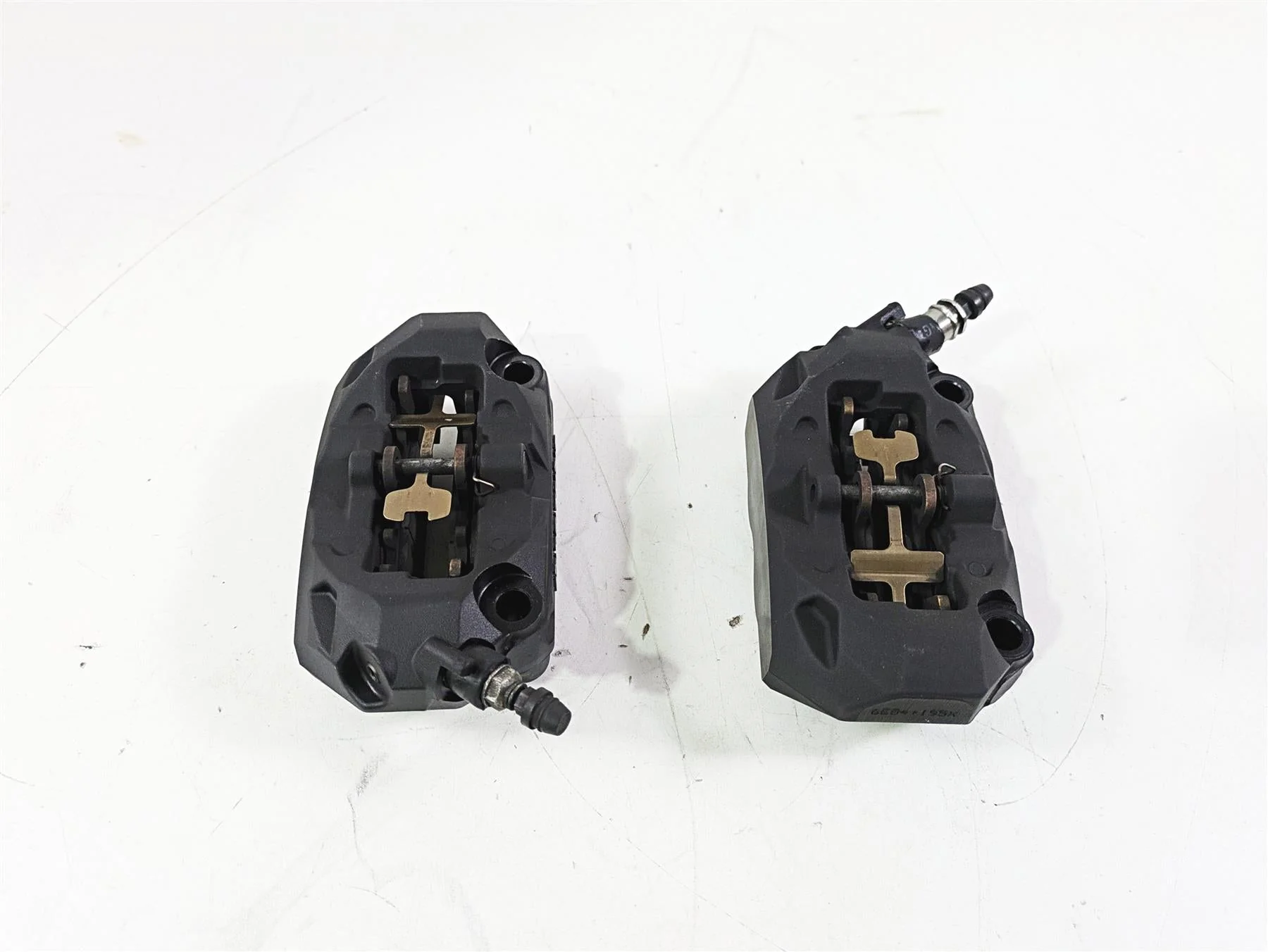 2016 BMW R1200RS K54 Brembo Front Brake Calipers 100mm 34118556205 34118556206 - Image 5