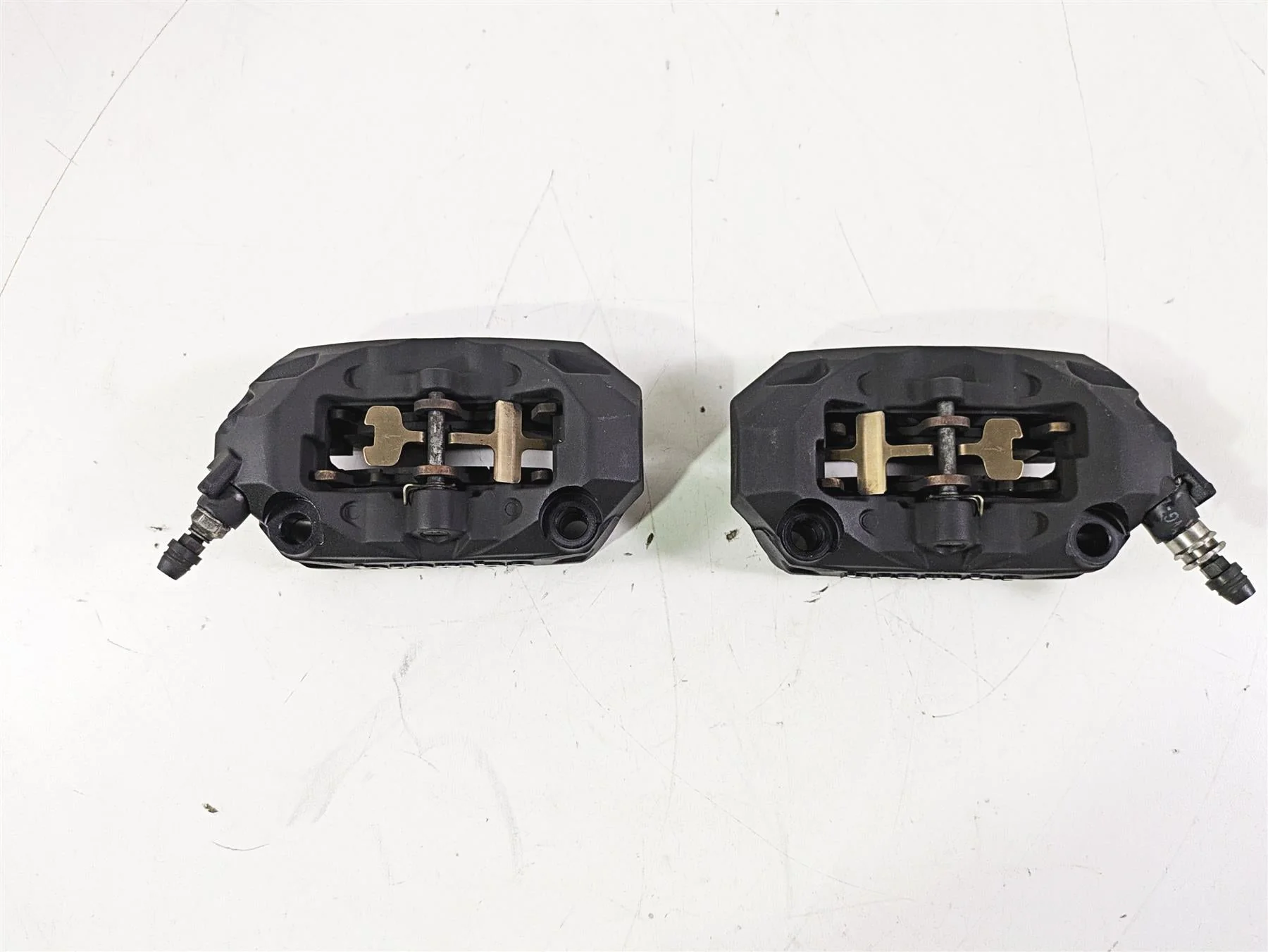 2016 BMW R1200RS K54 Brembo Front Brake Calipers 100mm 34118556205 34118556206 - Image 6