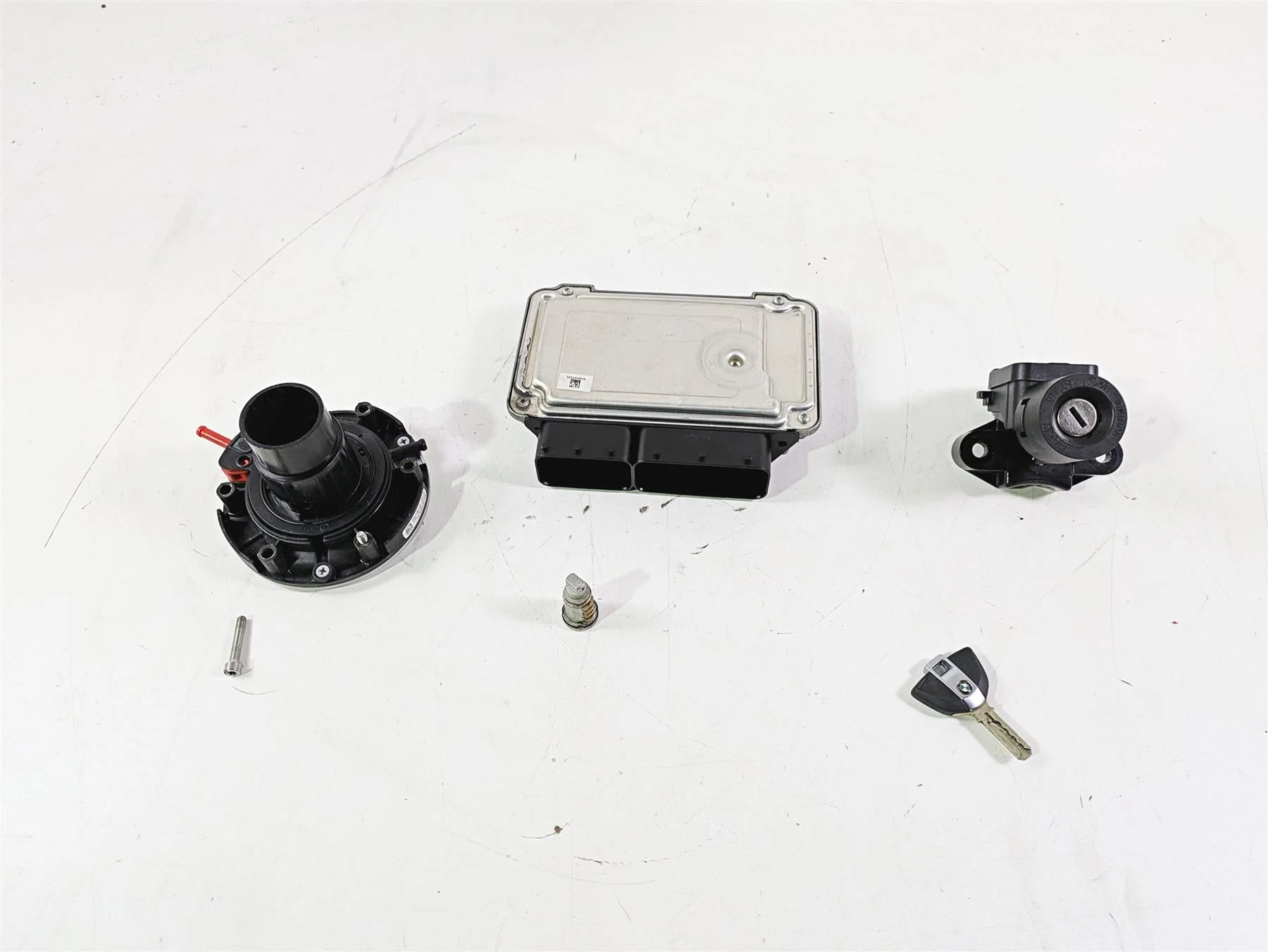 2016 BMW R1200RS K54 Cdi Ecu Ecm Module Ignition Switch Key Lock Set 8559224 - Image 9