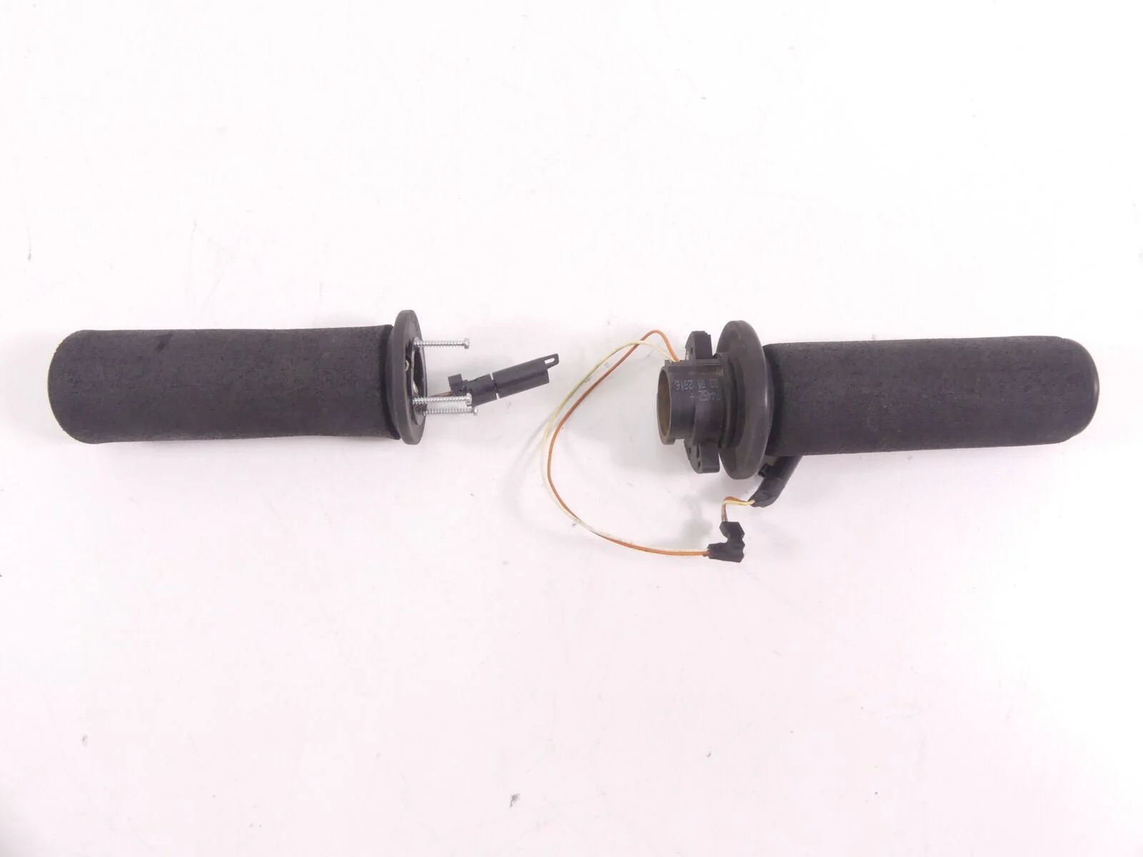 2016 BMW R1200RS K54 Left Right Heated Handle Grip Set 61318552124