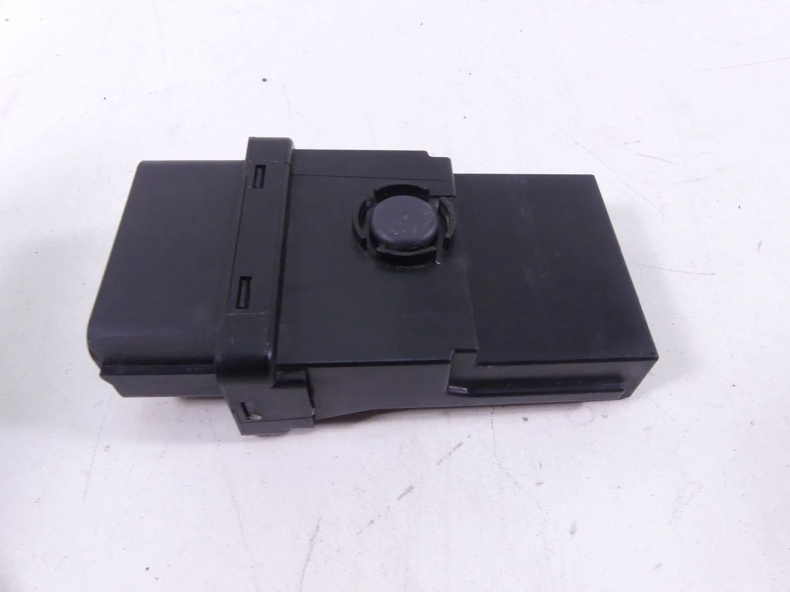 2016 BMW R1200RS K54 Light Control Module 8546488 - Image 4