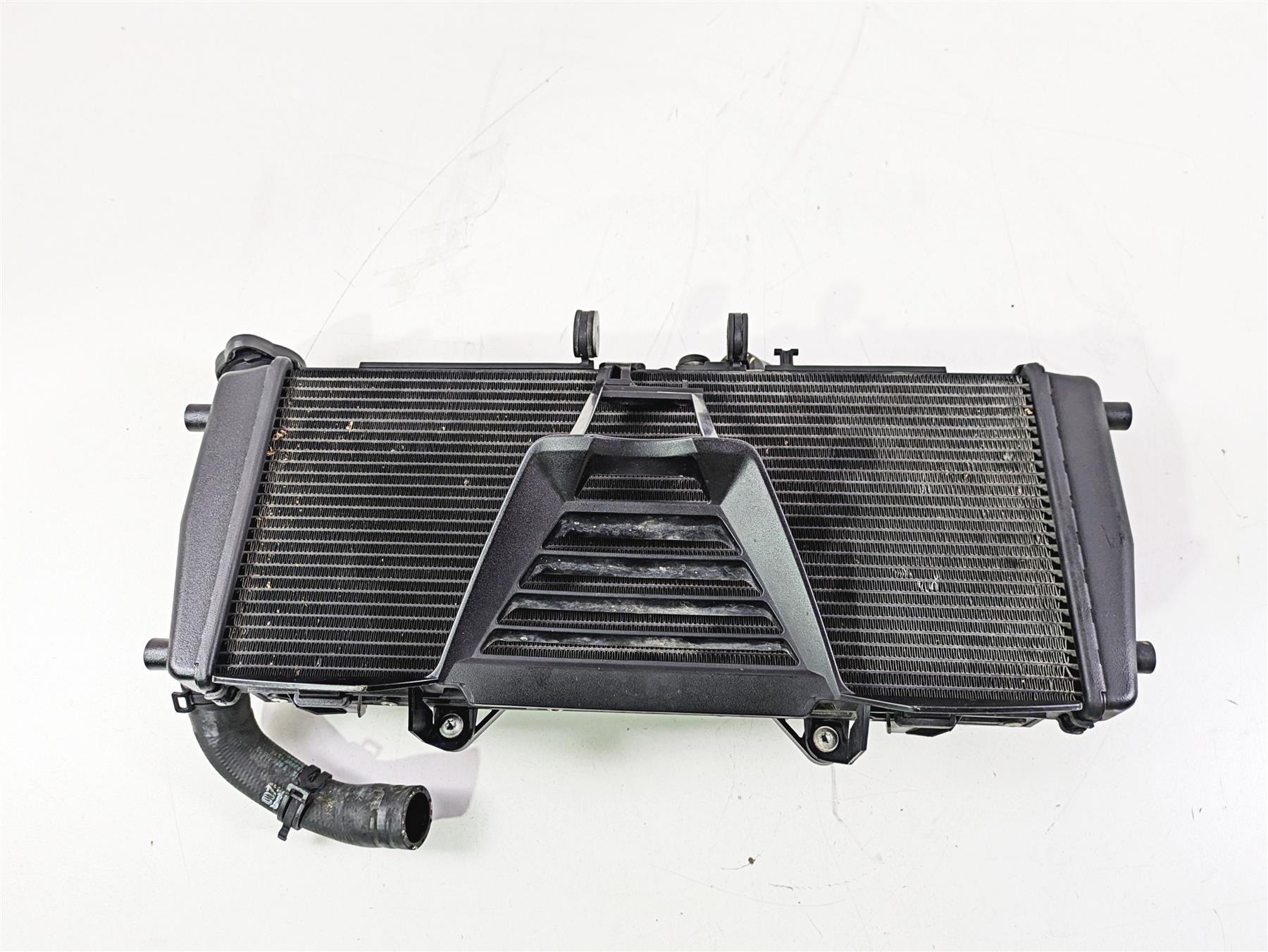 2016 BMW R1200RS K54 Radiator Fan Reservoir Hoses Set 17118525833 - Image 10