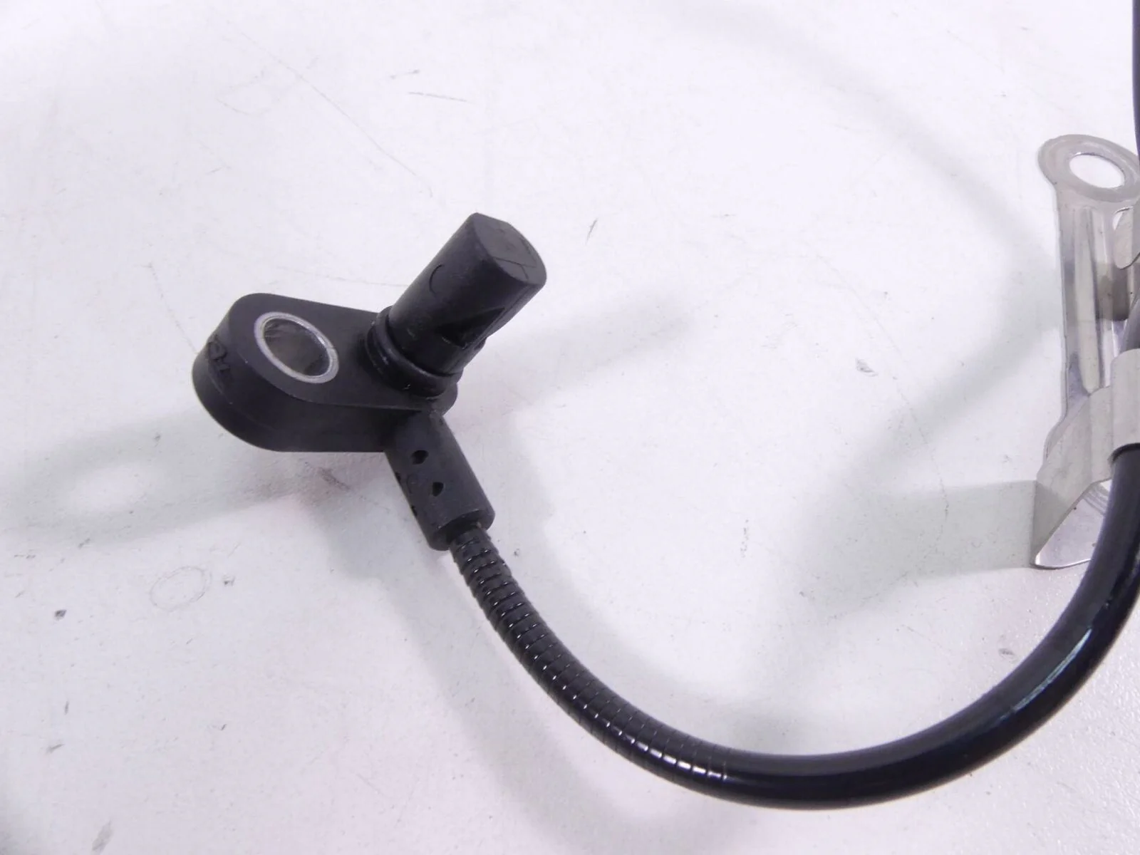 2016 BMW R1200RS K54 Rear Wheel Speed Abs Breake Sensor 34528551611 - Image 5