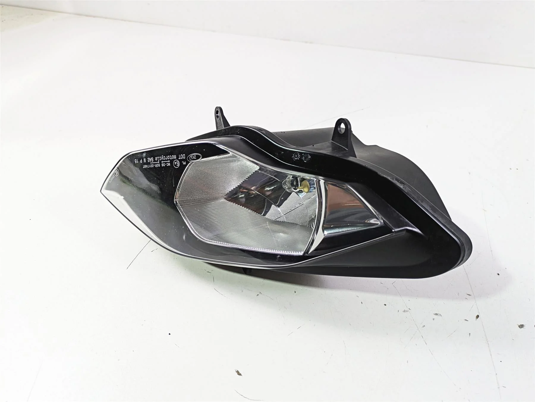 2016 BMW R1200RS K54 Right Low Beam Headlight Head Light Lamp 63128549330 - Image 2