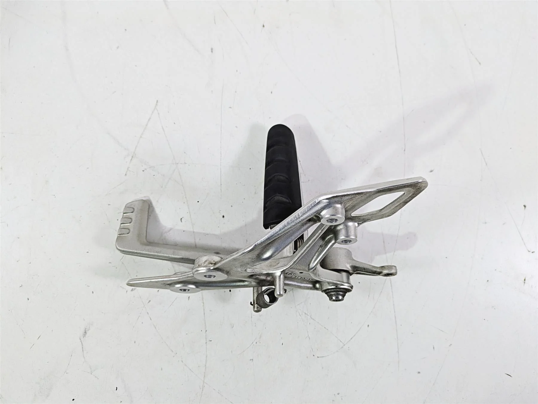 2016 BMW R1200RS K54 Right Rider Footpeg & Brake Pedal 46718540797