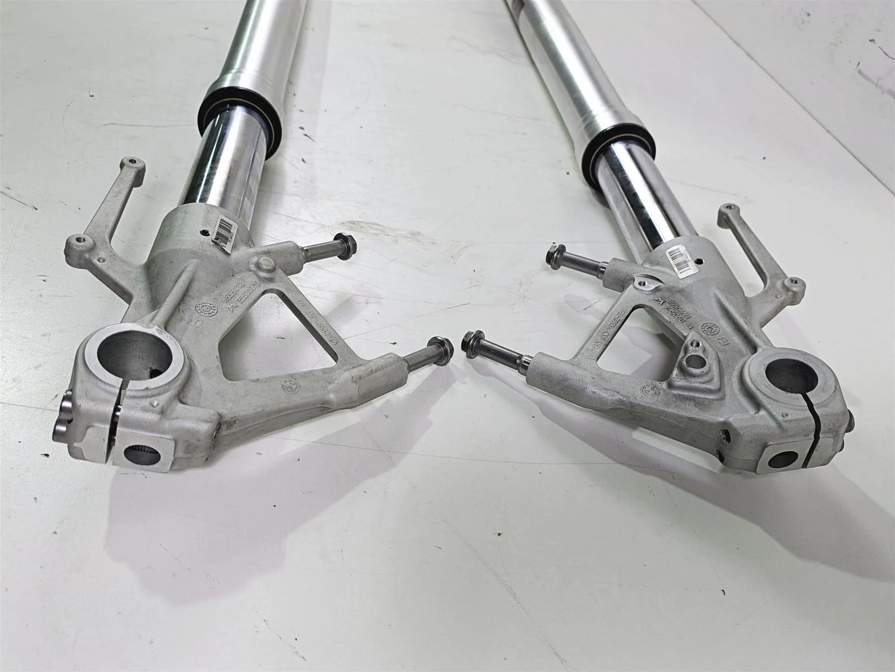 2016 BMW R1200RS K54 Straight Front Fork Leg Set 31428566563 31428566564 - Image 9