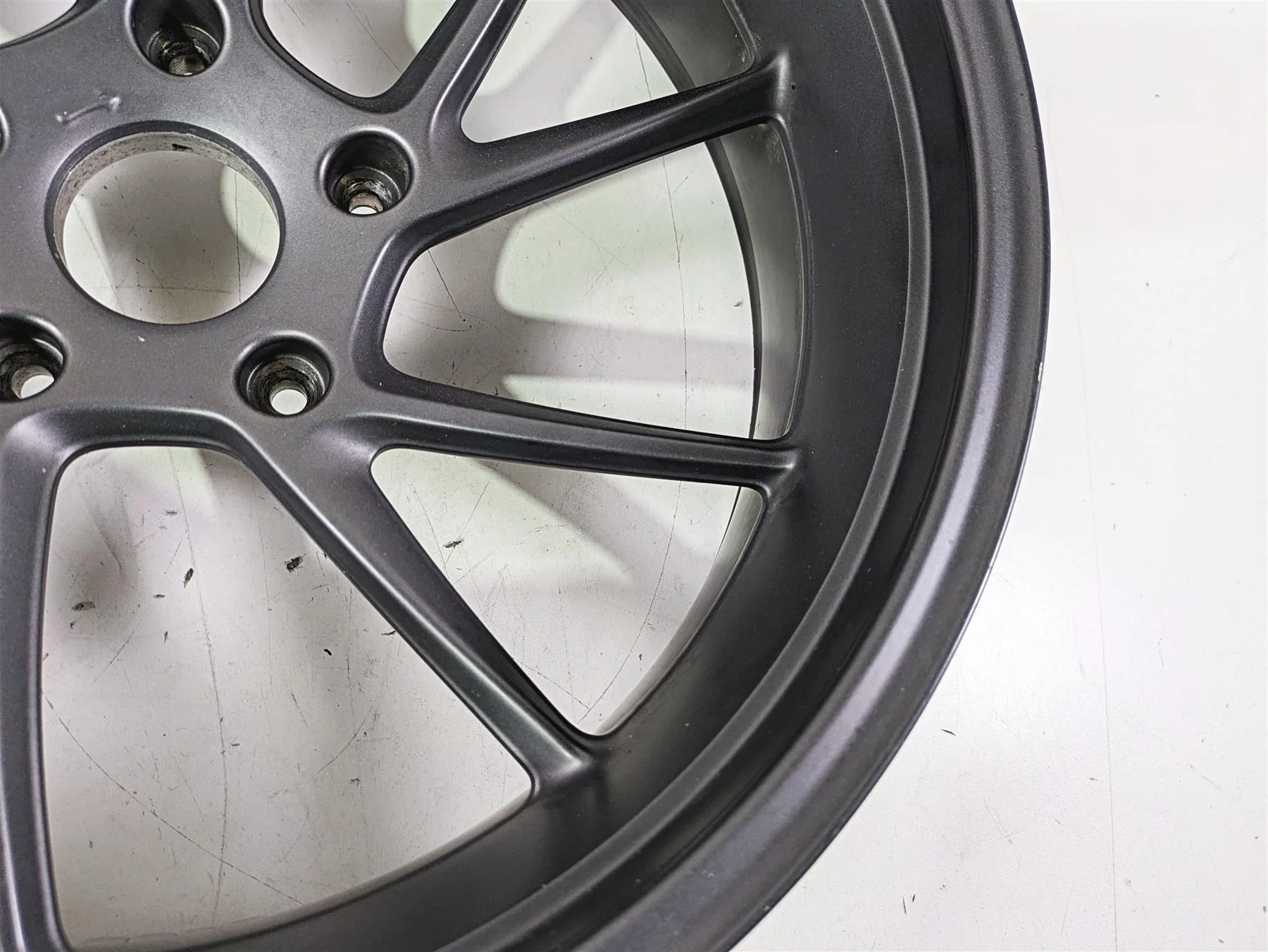 2016 BMW R1200RS K54 Straight Rear Wheel Rim 17x5.5 36318556340 - Image 12
