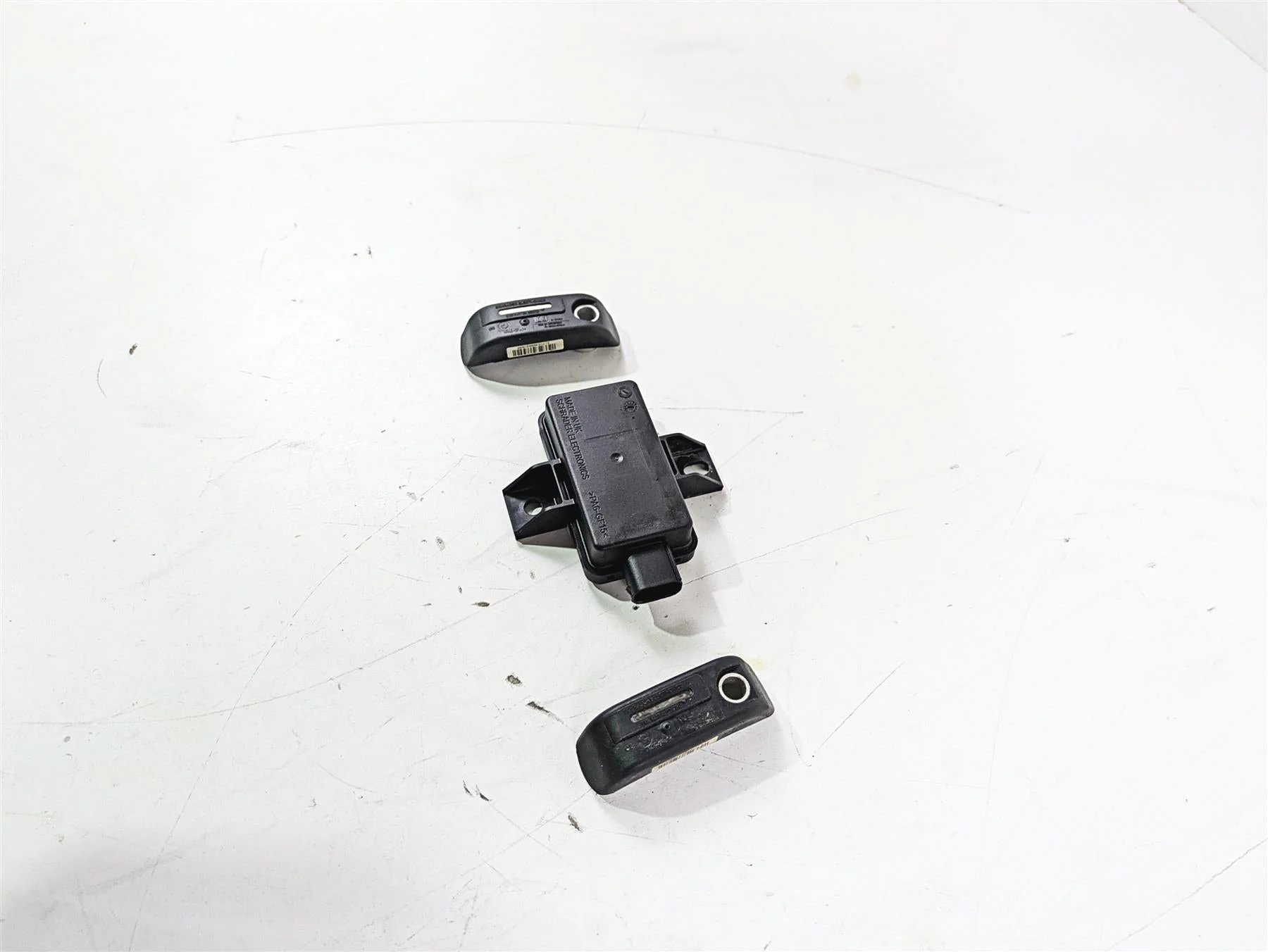 2016 BMW R1200RS K54 Tire Pressure Sensors & Rdc Module 36318532732 65758546222 - Image 4
