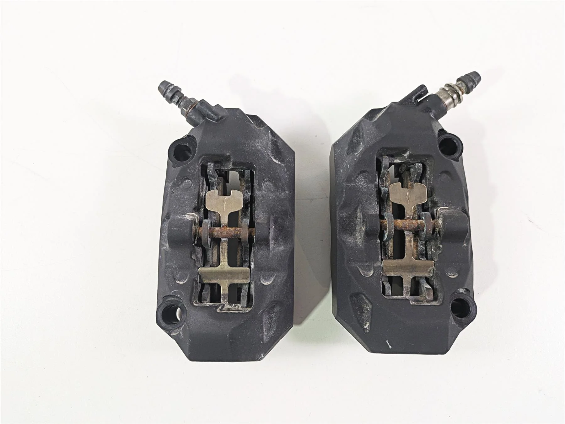2016 BMW R1200RT K52 Brembo Front Brake Caliper Set 34118556205 34118556206 - Image 2