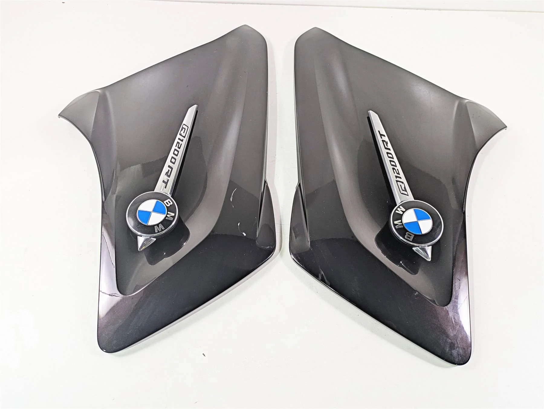 2016 BMW R1200RT K52 Emblem Side Covers Fairing Set 46638567815 46638567816 - Image 4