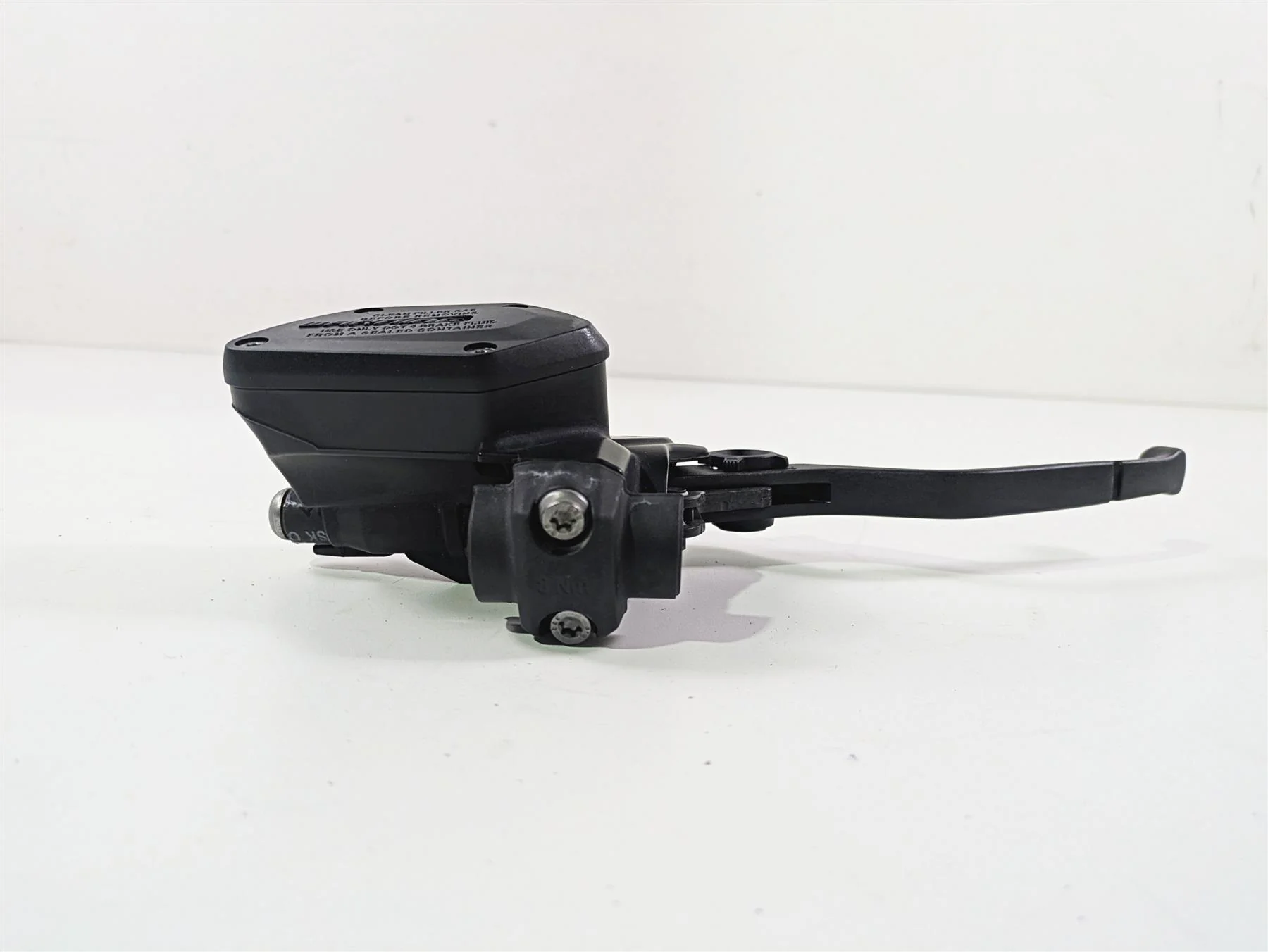 2016 BMW R1200RT K52 Front Brake Master Cylinder 32728559604 - Image 2