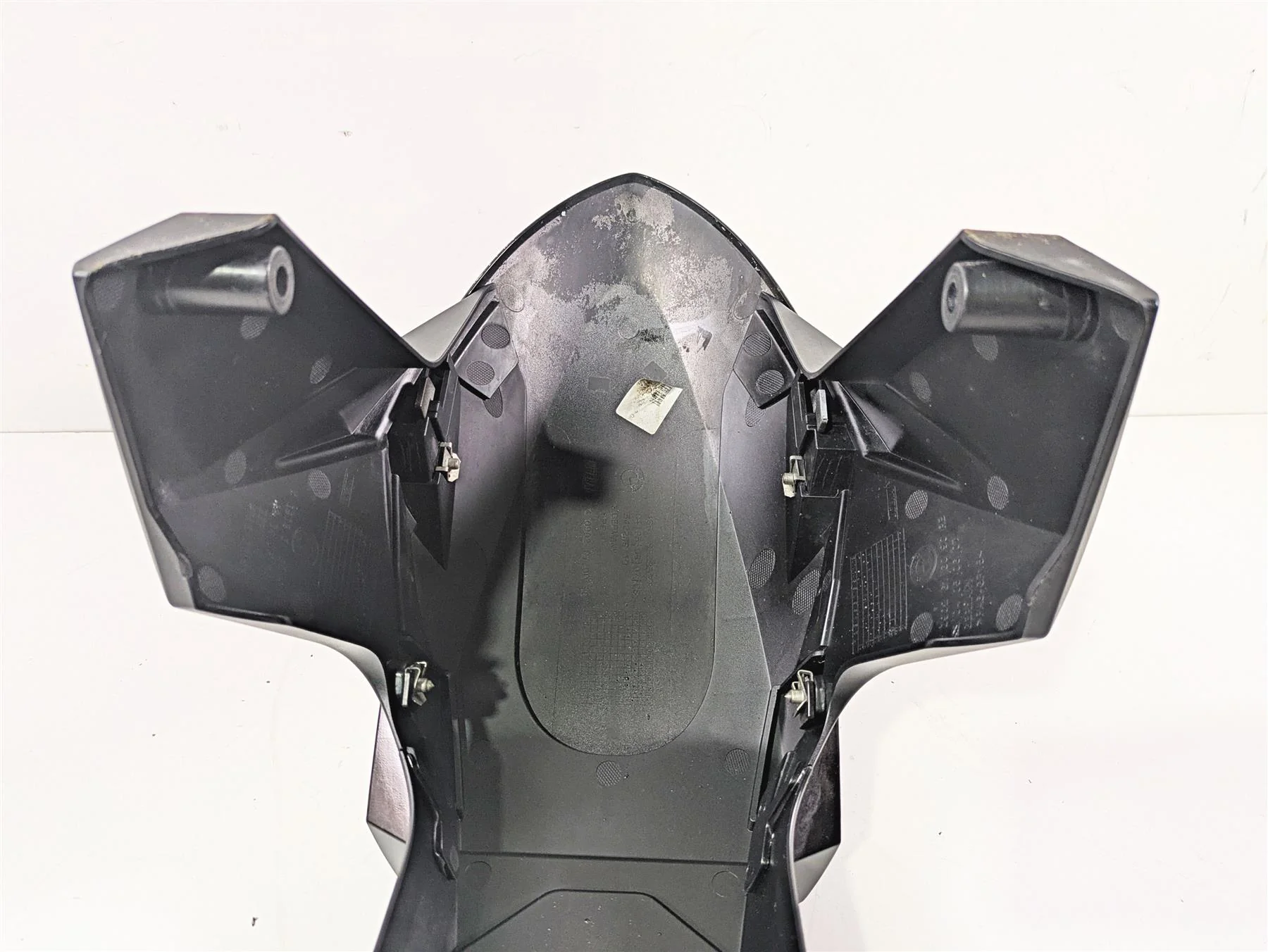 2016 BMW R1200RT K52 Front Fender & Cover 46617728670 - Image 5