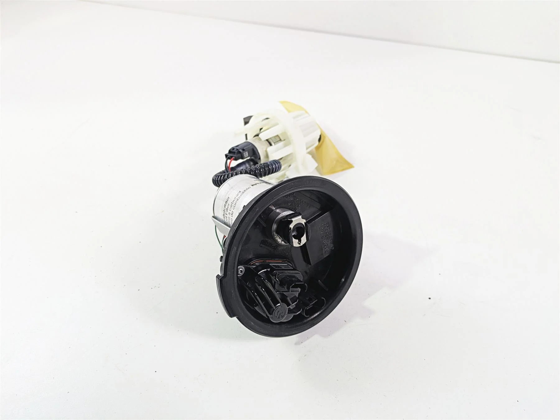 2016 BMW R1200RT K52 Fuel Gas Petrol Pump 16148532133 16148357969 - Image 12