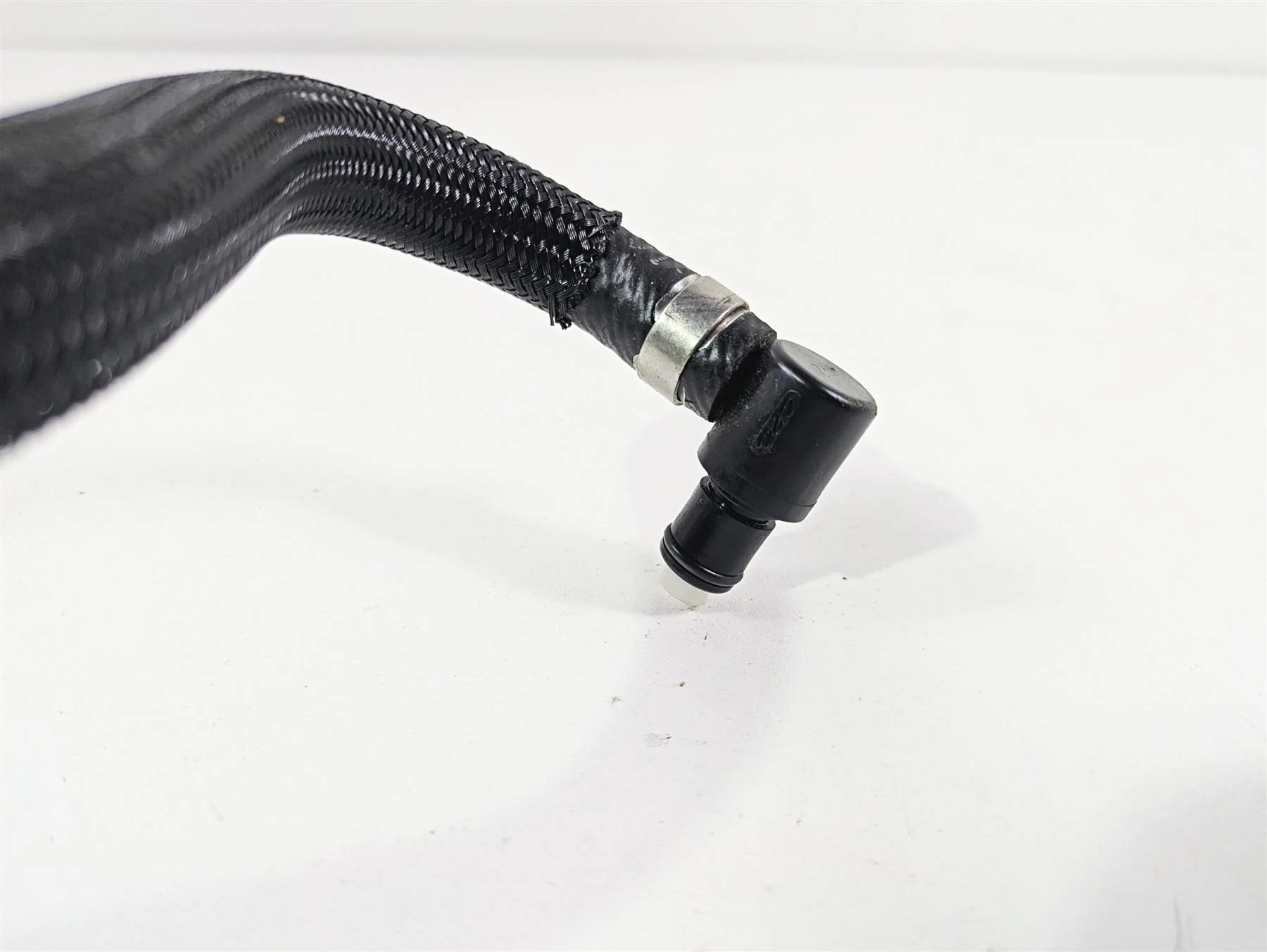 2016 BMW R1200RT K52 Fuel Injectors & Distributor Lines 13538556862 13617672335 - Image 10