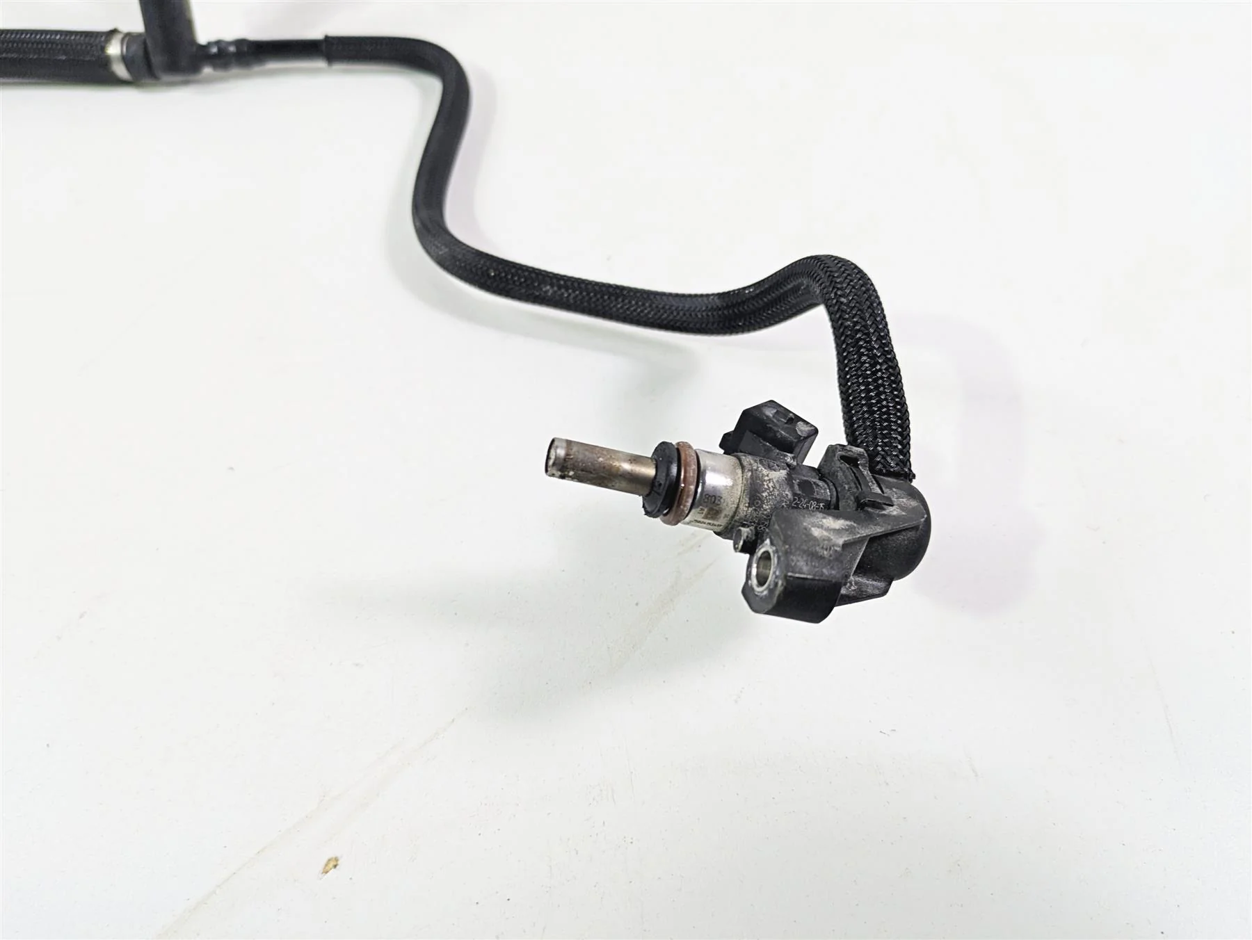 2016 BMW R1200RT K52 Fuel Injectors & Distributor Lines 13538556862 13617672335 - Image 7