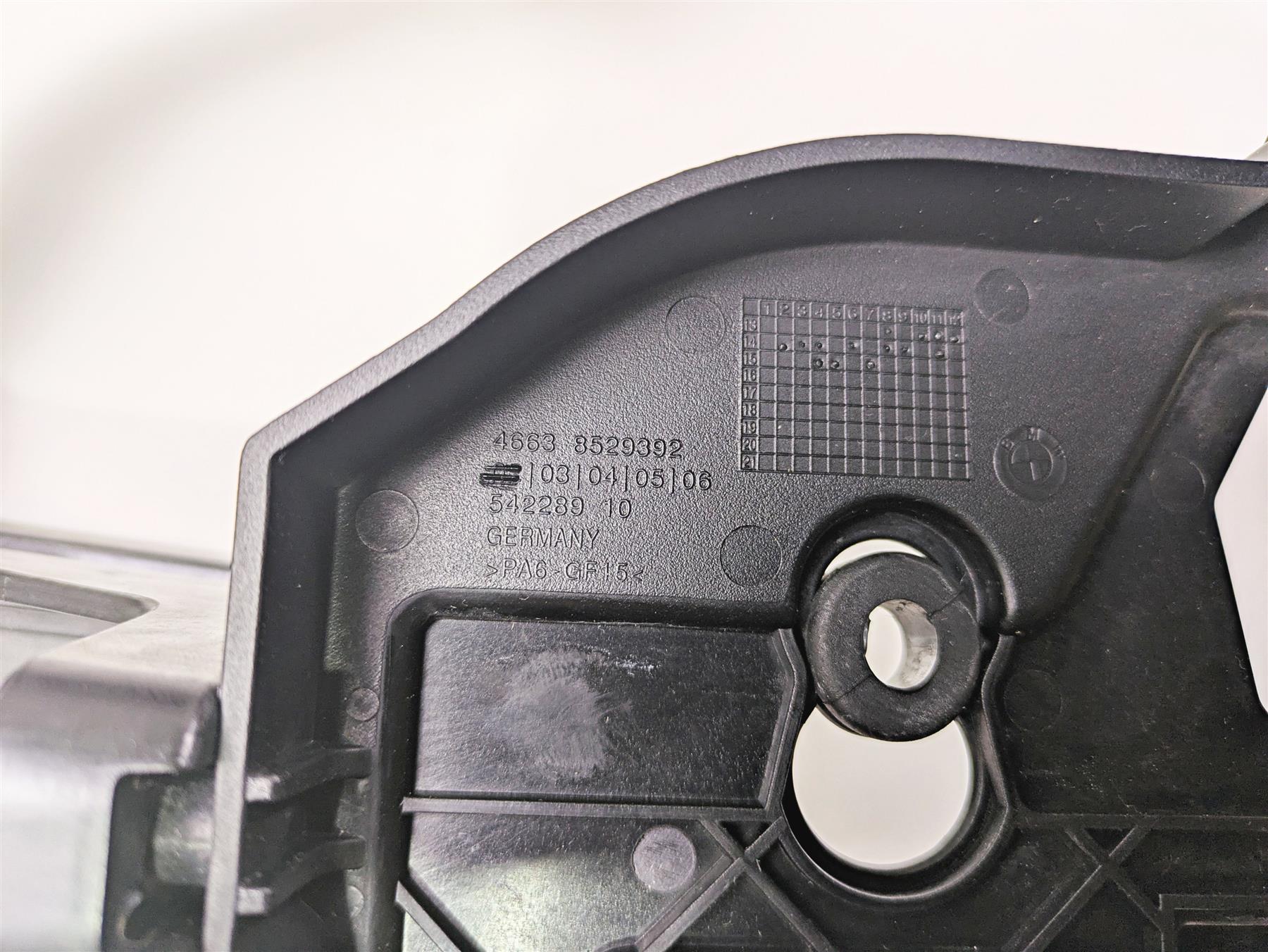 2016 BMW R1200RT K52 Gauges Holder Mount Carrier Stay 46638529392 - Image 11