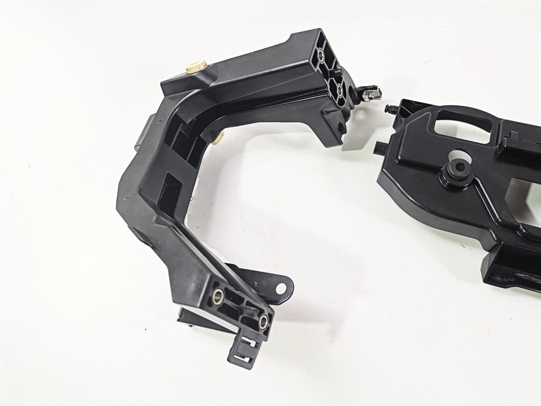 2016 BMW R1200RT K52 Gauges Holder Mount Carrier Stay 46638529392 - Image 8