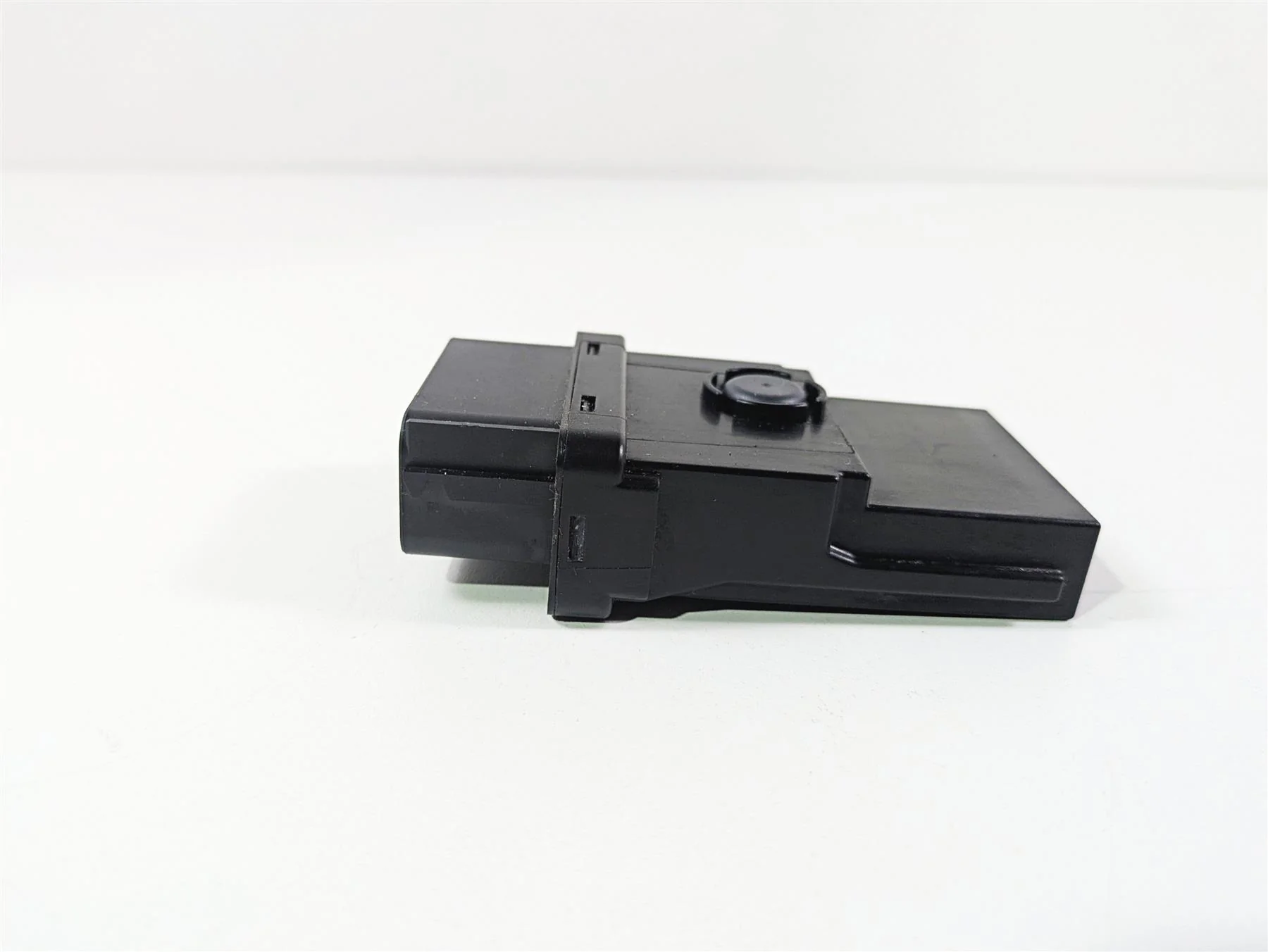 2016 BMW R1200RT K52 General Control Module "Light" 8546488 - Image 9