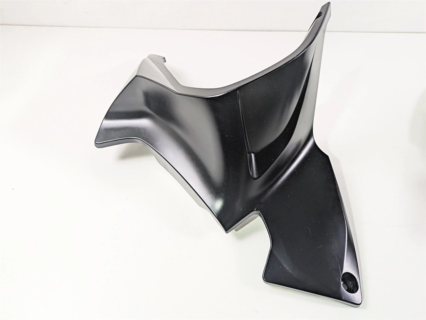 2016 BMW R1200RT K52 Left Right Engine Cover Set 46638533580 46638533579 - Image 9