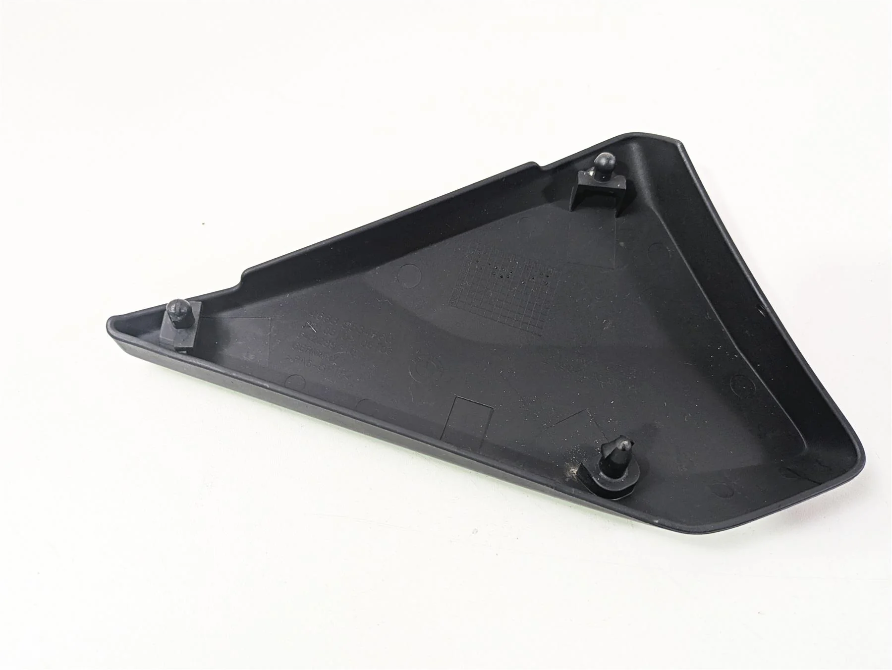 2016 BMW R1200RT K52 Left Right Infill Cover Fairing Set 46638534861 - Image 7