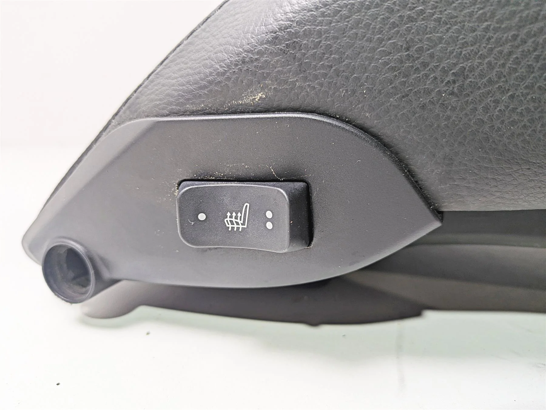 2016 BMW R1200RT K52 Rear Heated Passenger Seat Saddle 52537728824 - Image 8