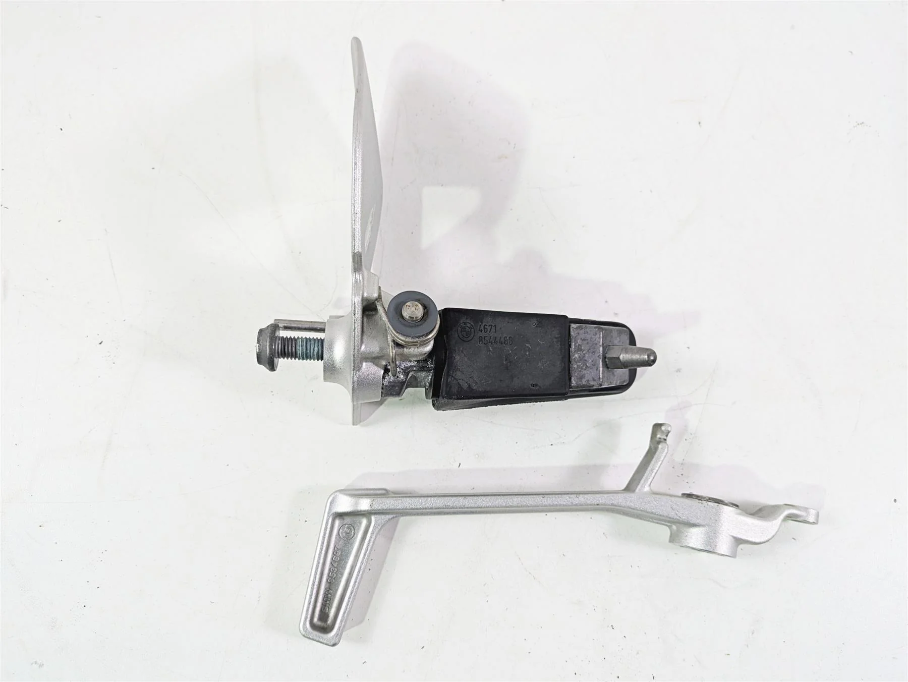 2016 BMW R1200RT K52 Right Left Foot Peg + Brake Pedal - Read 46718535642 - Image 7