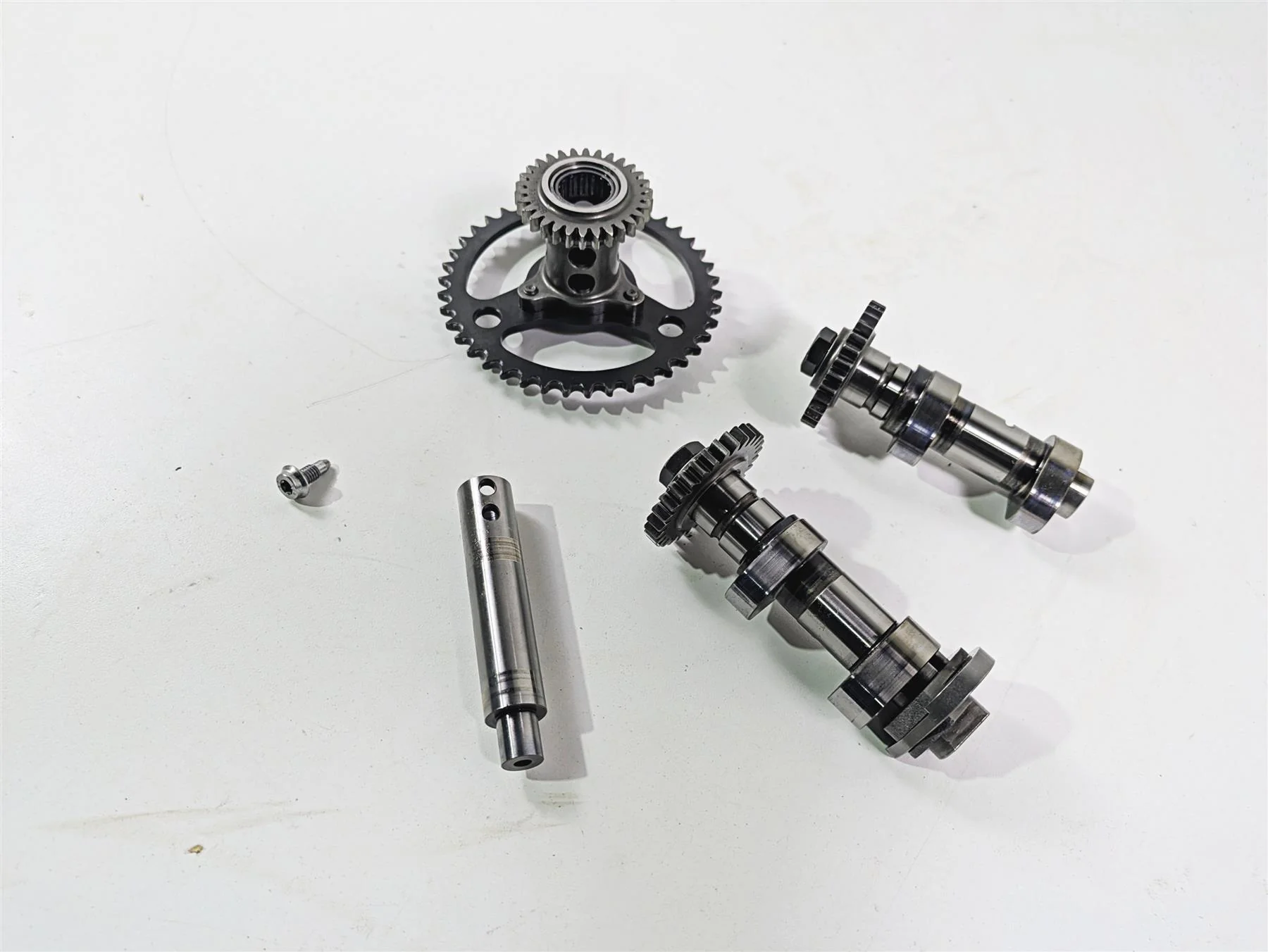 2016 BMW R1200RT K52 Right Side Camshaft Cam Shaft Set 11318524354 11318564542