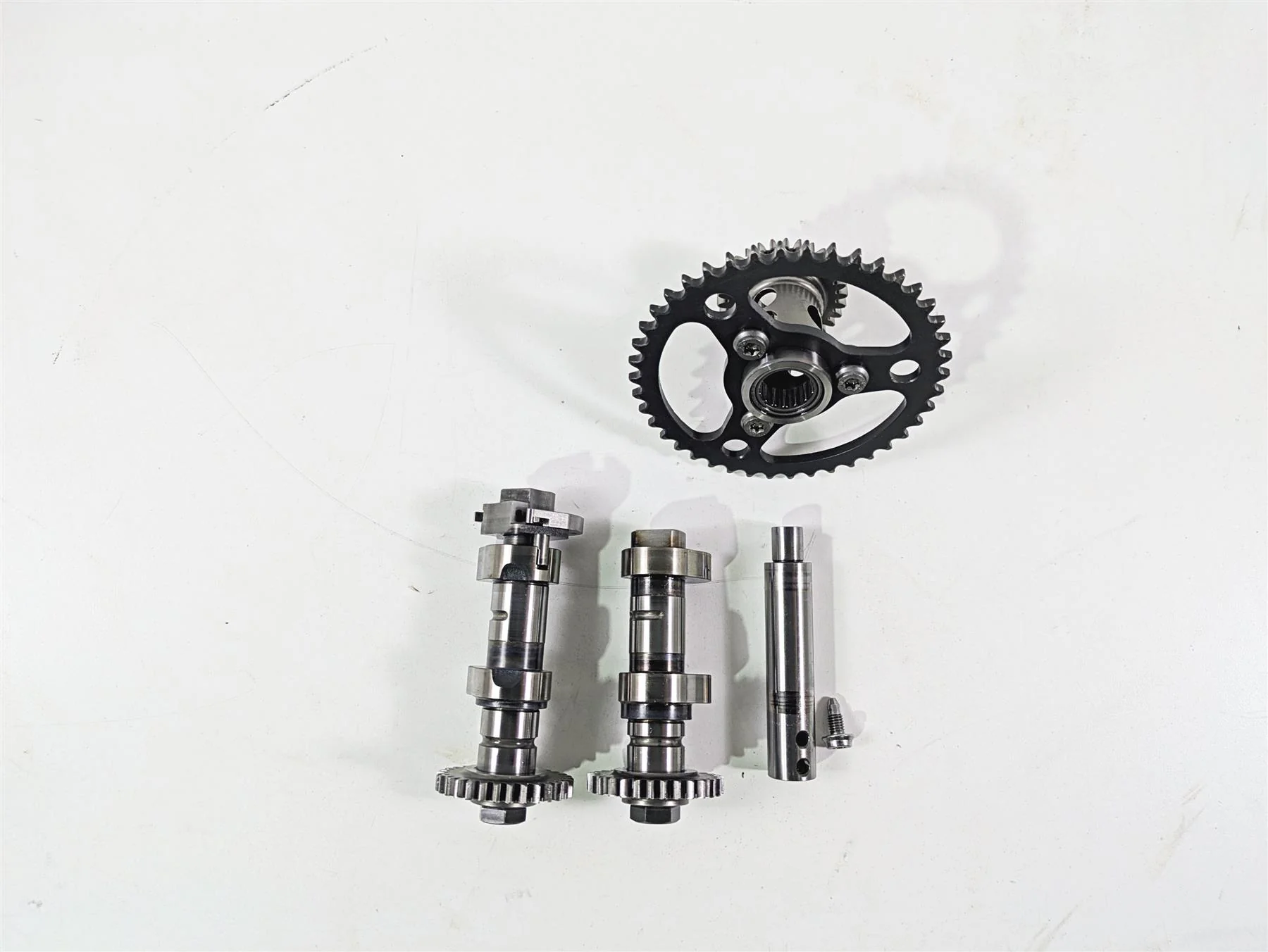 2016 BMW R1200RT K52 Right Side Camshaft Cam Shaft Set 11318524354 11318564542 - Image 2