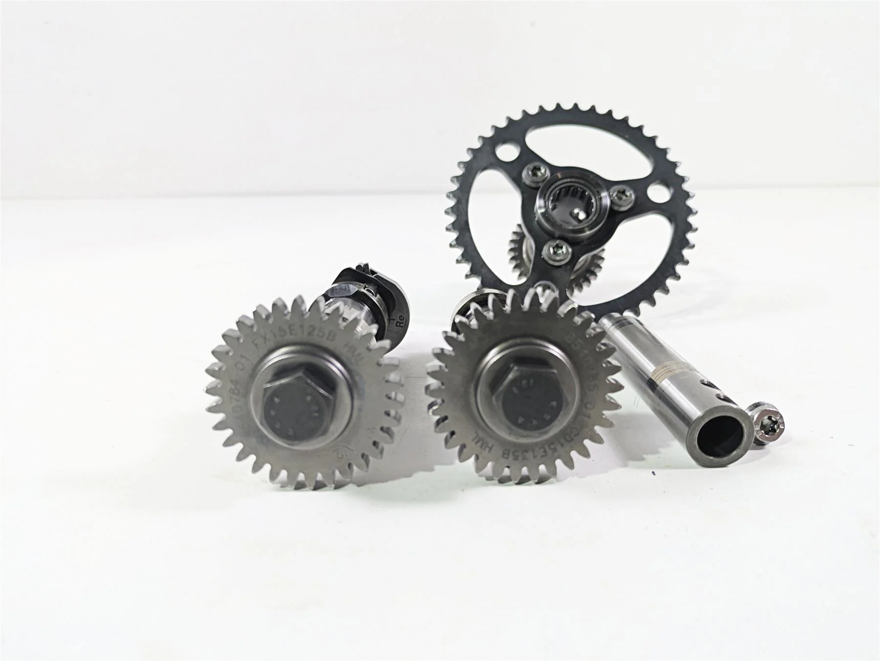 2016 BMW R1200RT K52 Right Side Camshaft Cam Shaft Set 11318524354 11318564542 - Image 3