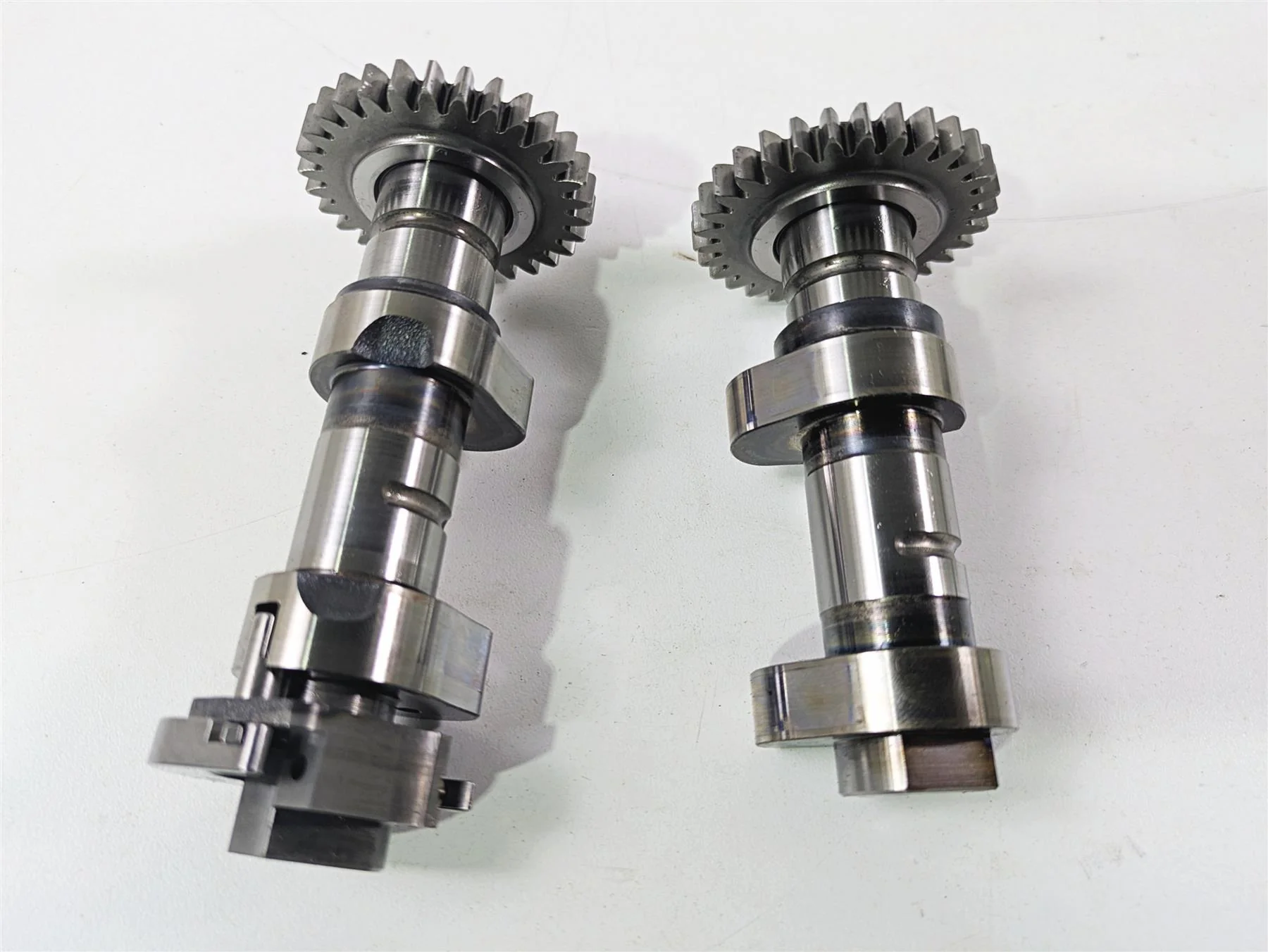 2016 BMW R1200RT K52 Right Side Camshaft Cam Shaft Set 11318524354 11318564542 - Image 7
