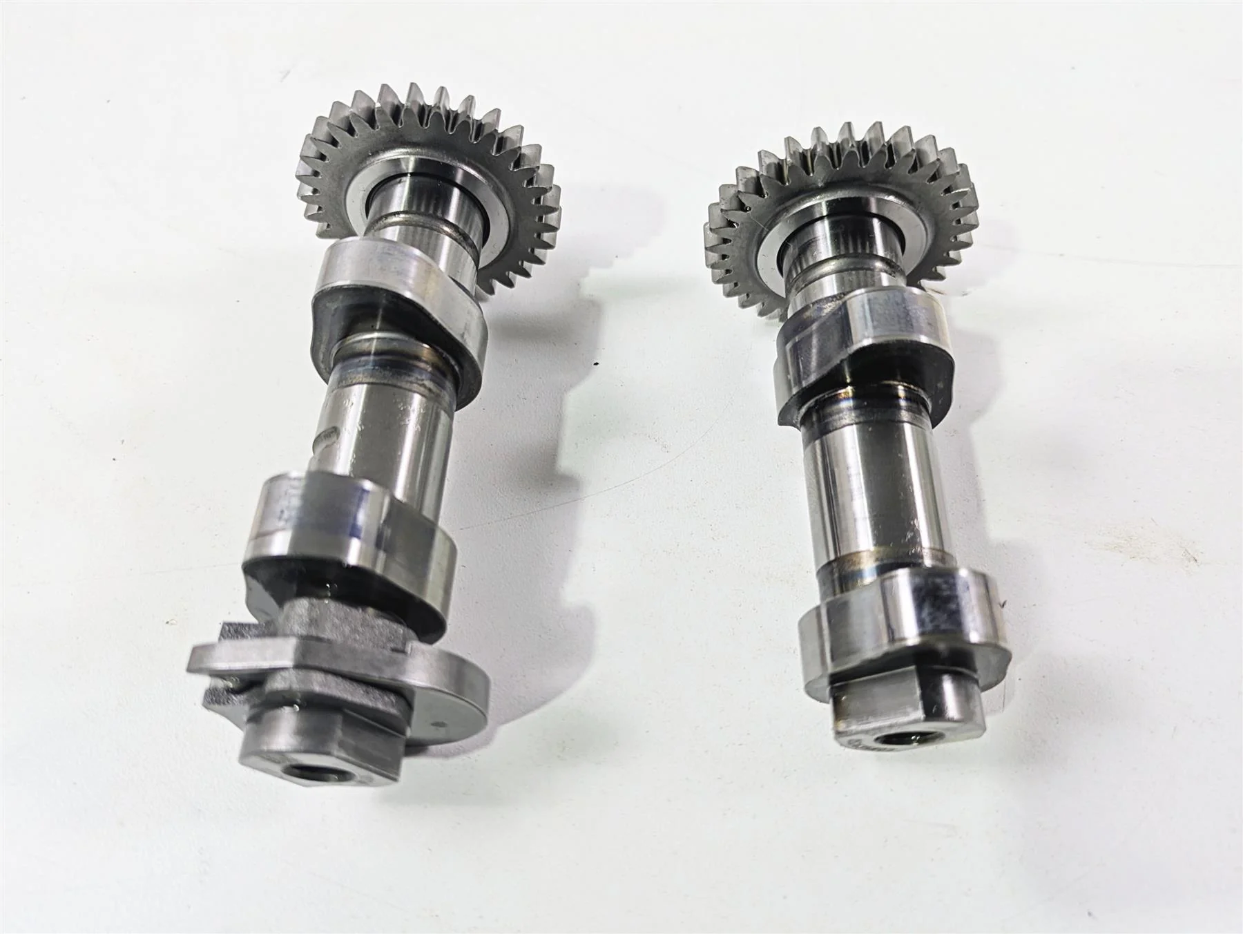 2016 BMW R1200RT K52 Right Side Camshaft Cam Shaft Set 11318524354 11318564542 - Image 8