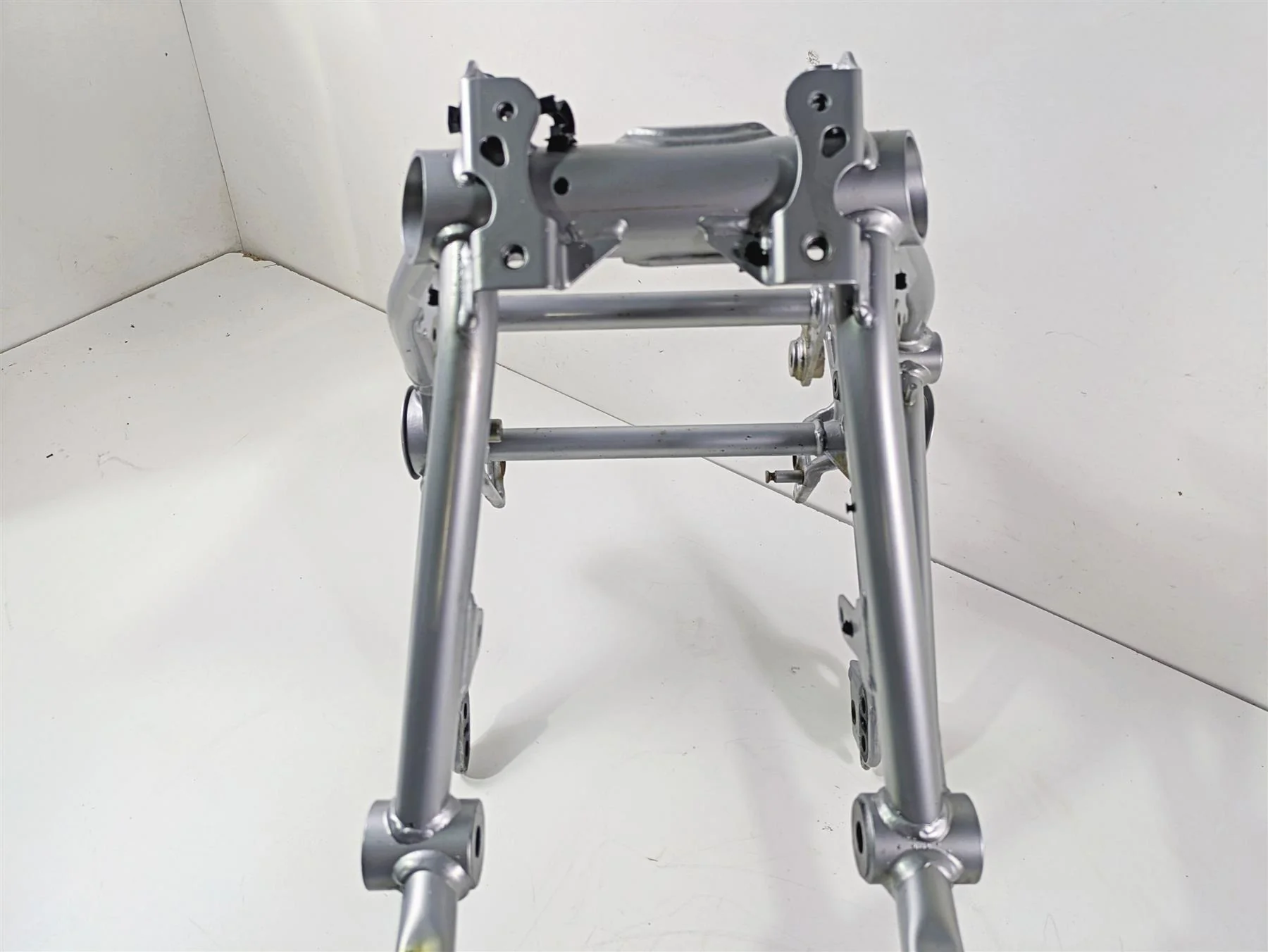 2016 BMW R1200RT K52 Straight Main Frame Chassis With Salvage Florida Title 46518550716 46518387840 - Image 11