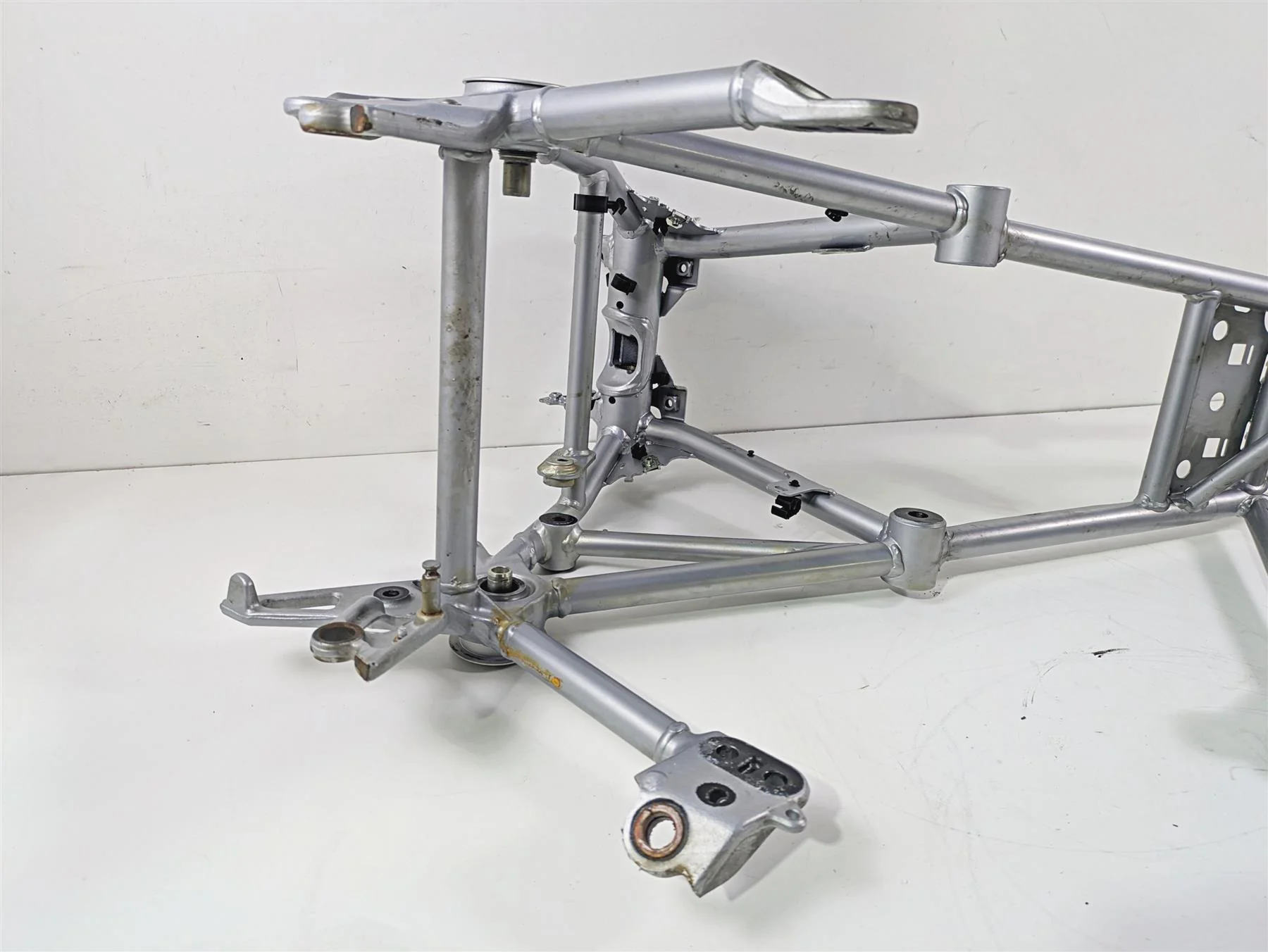2016 BMW R1200RT K52 Straight Main Frame Chassis With Salvage Florida Title 46518550716 46518387840 - Image 9
