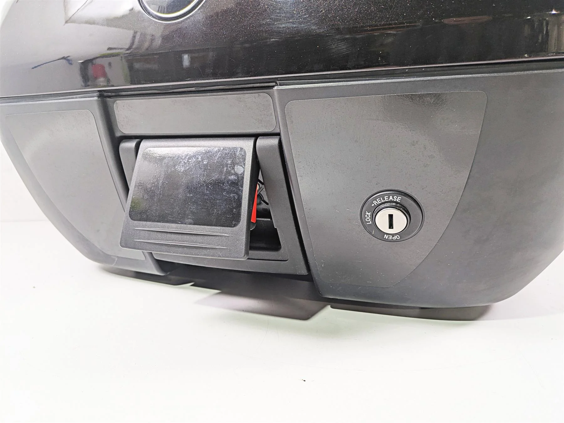 2016 BMW R1200RT K52 Top Case Trunk Tour Pak Box 49L 71607682080 - Image 8