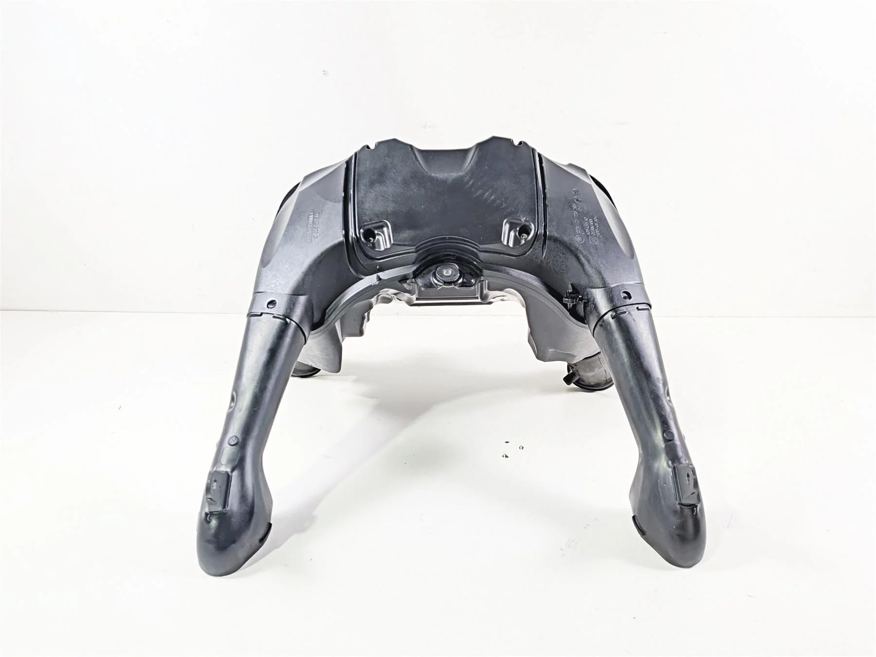 2016 BMW R1200RT RT RTW K52 Air Box Cleaner Breather Inlet Tube Duct 13717726792 - Image 2