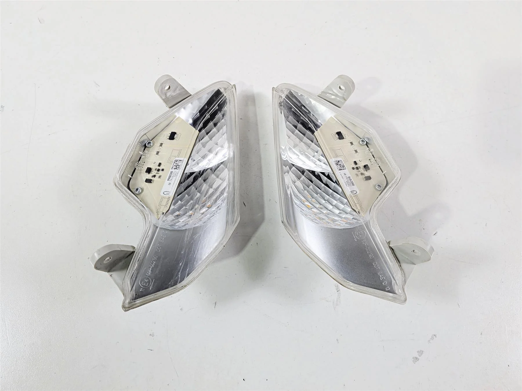 2016 BMW R1200RT RT RTW K52 Front Blinker Turn Signals 63138541625 63138541626 - Image 4