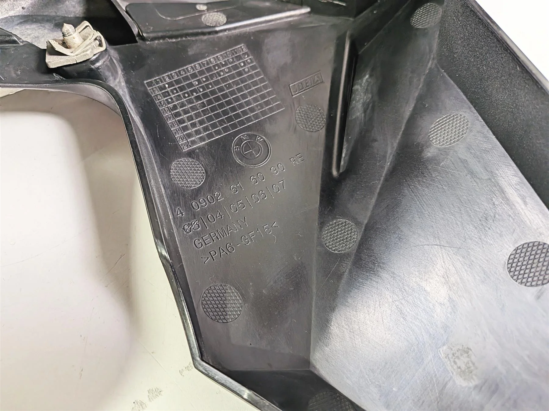 2016 BMW R1200RT RT RTW K52 Front Fender & Cover Platinbronze 46617728670 - Image 7