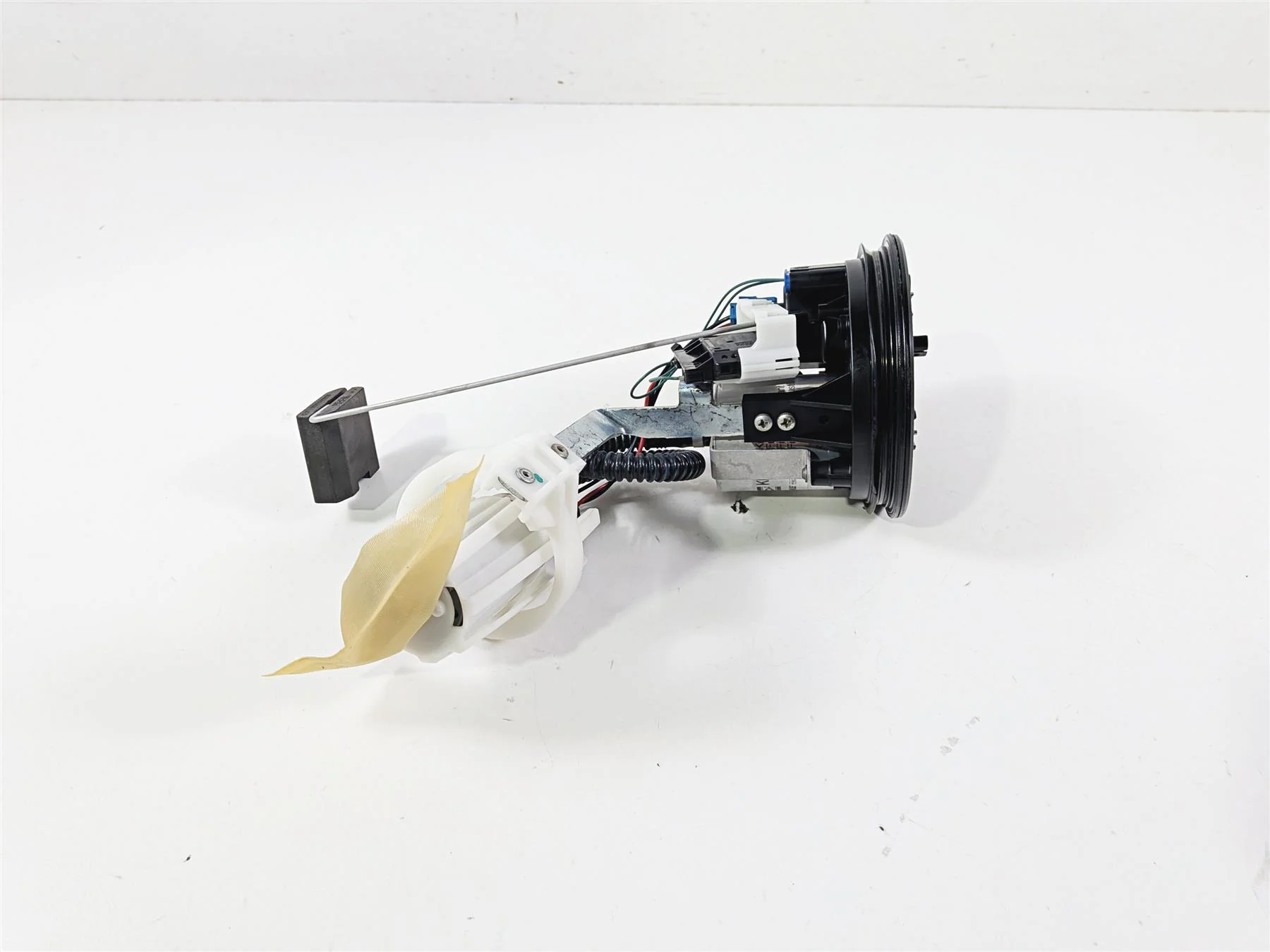 2016 BMW R1200RT RT RTW K52 Fuel Gas Petrol Pump & Sending Unit 16148532133 - Image 6