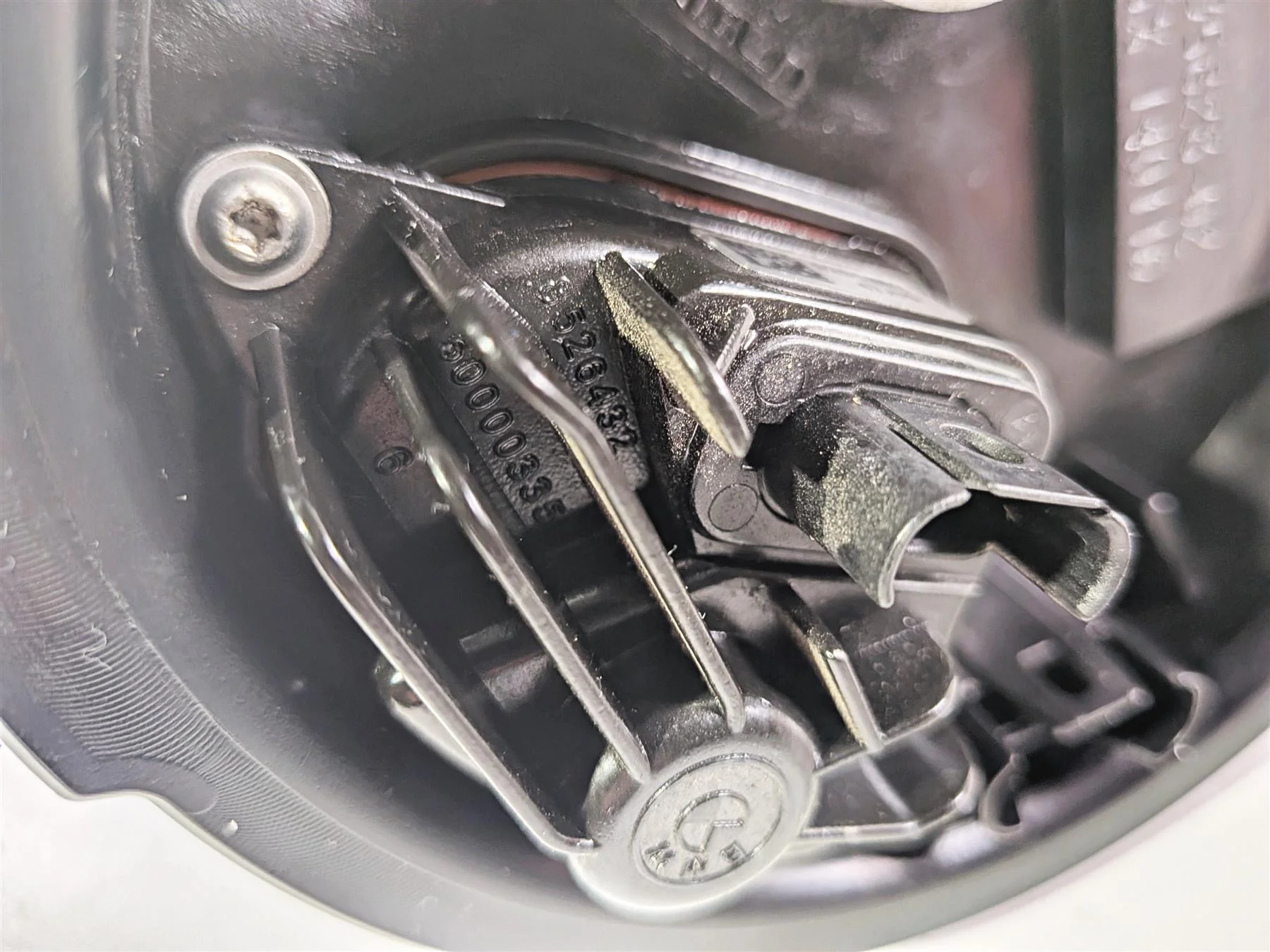 2016 BMW R1200RT RT RTW K52 Fuel Gas Petrol Pump & Sending Unit 16148532133 - Image 9
