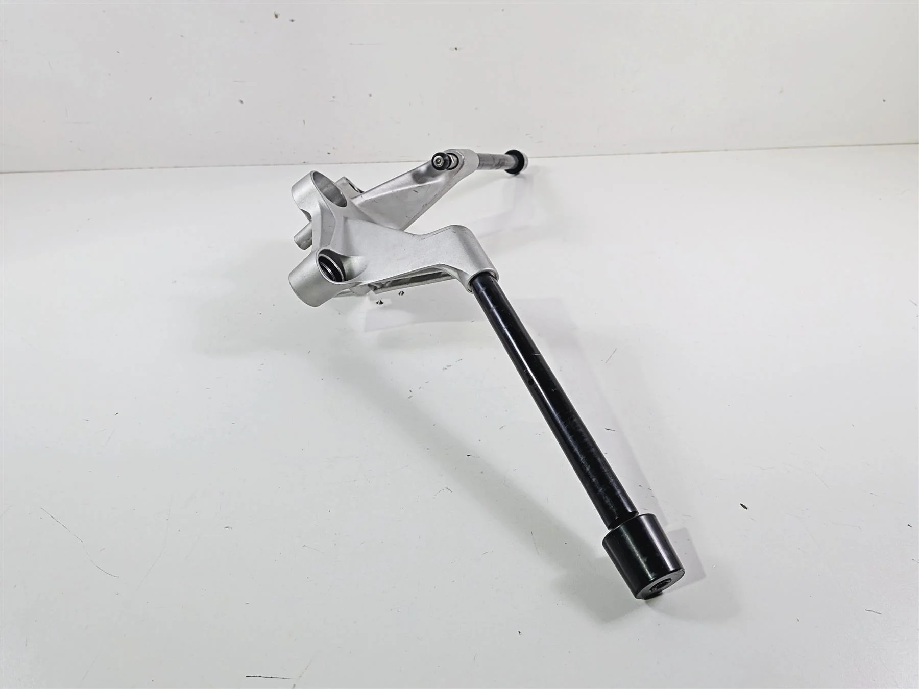 2016 BMW R1200RT RT RTW K52 Handlebar & Triple Tree Set 32718520053 - Image 3