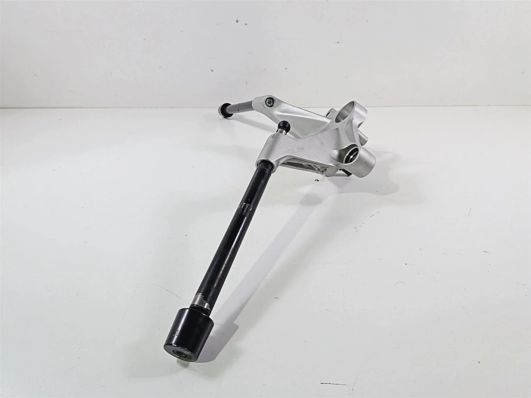 2016 BMW R1200RT RT RTW K52 Handlebar & Triple Tree Set 32718520053 - Image 5
