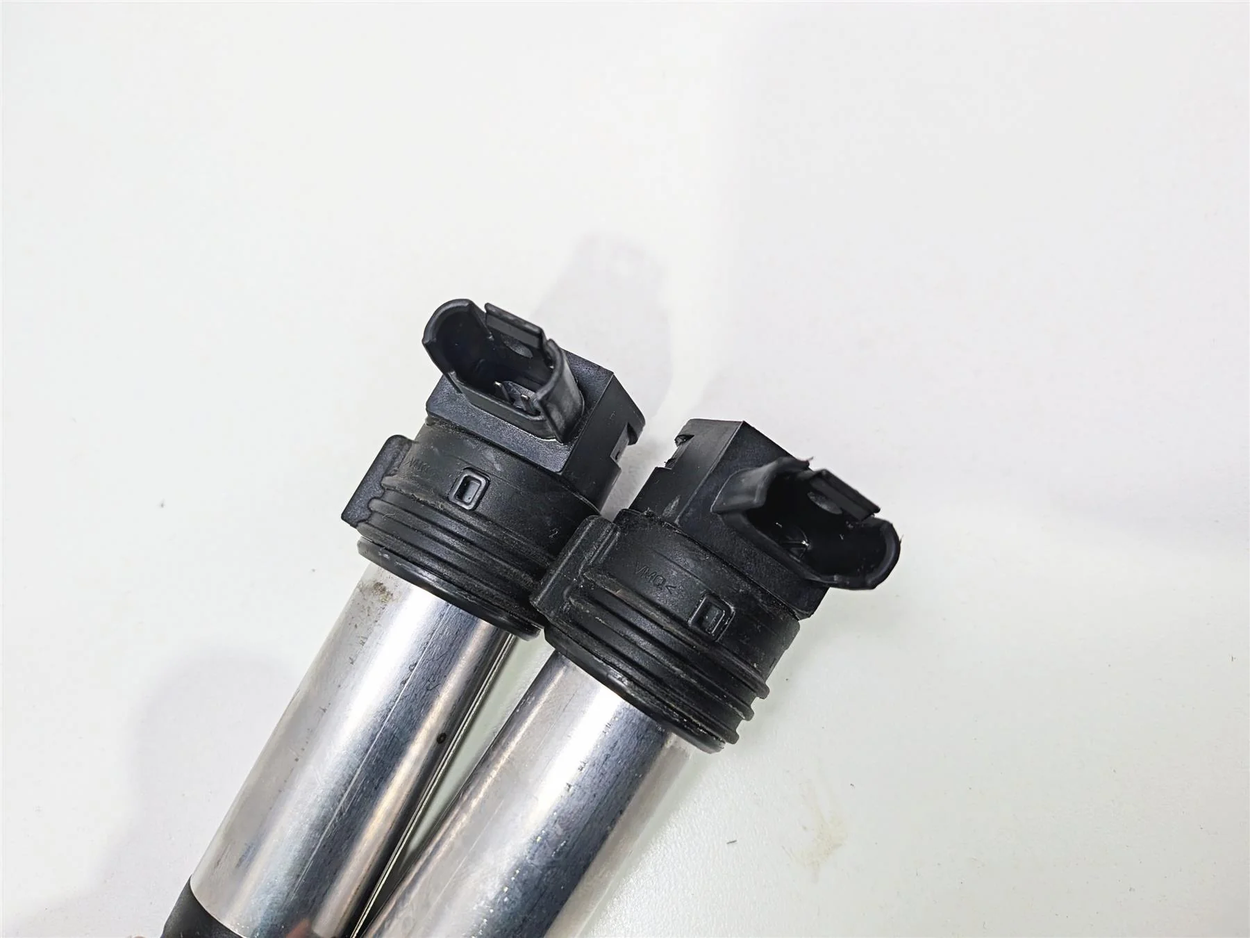 2016 BMW R1200RT RT RTW K52 Ignition Coil Set Eldor 12138526677 - Image 7