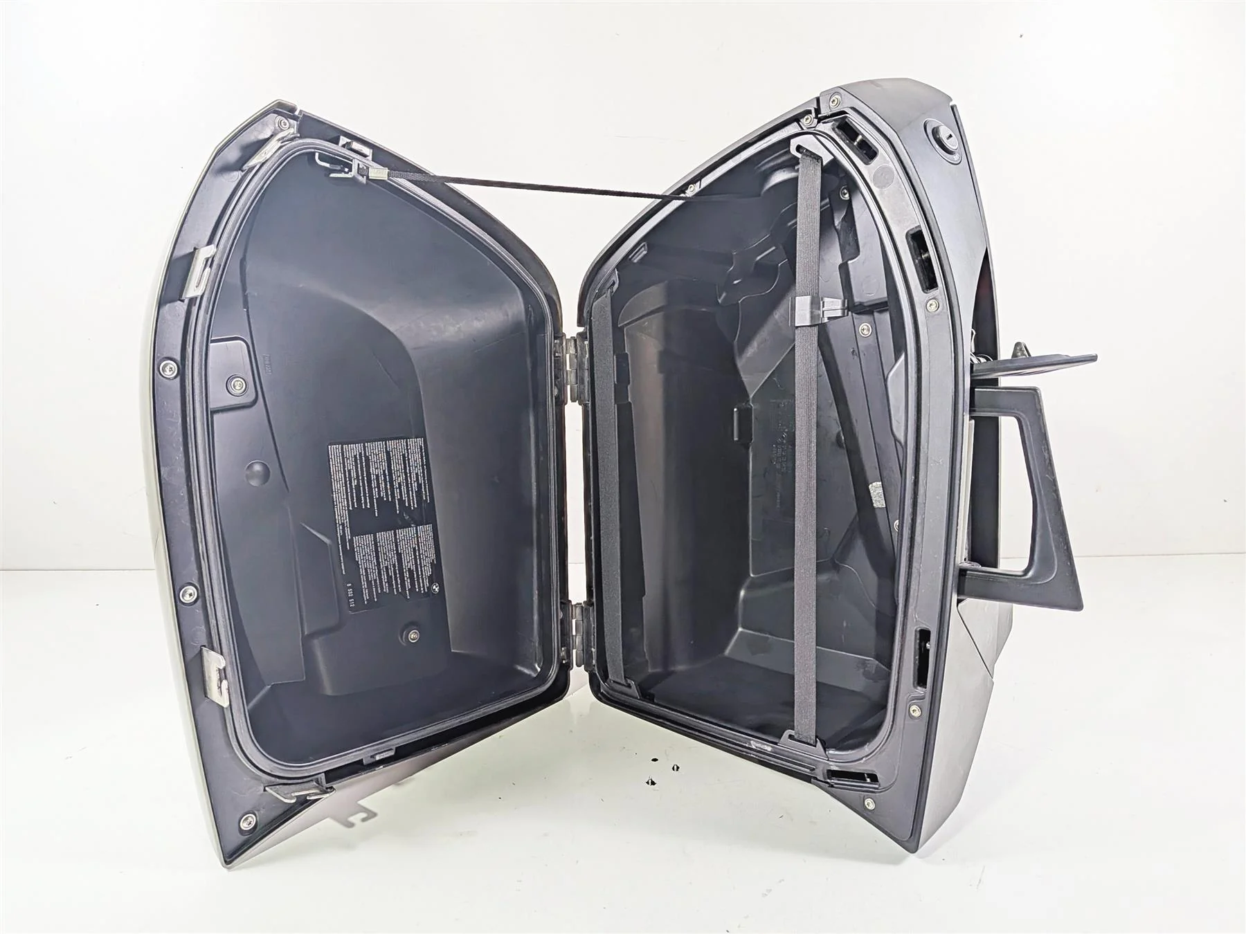 2016 BMW R1200RT RT RTW K52 Left Saddlebag Saddle Bag Platinbronze 46547728663 - Image 2