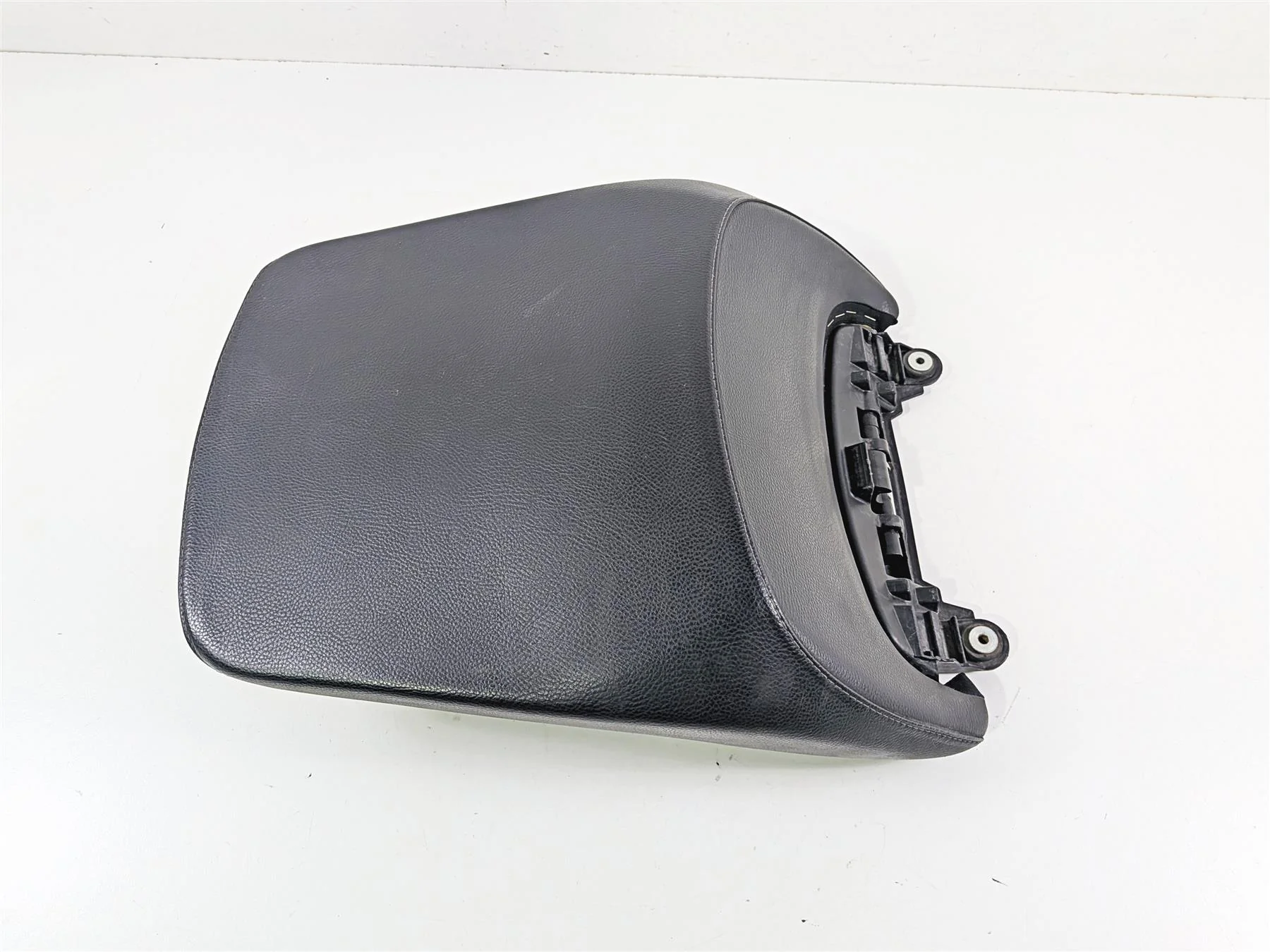 2016 BMW R1200RT RT RTW K52 Passenger Rear Seat Saddle Black Heated 52538544790 - Image 2