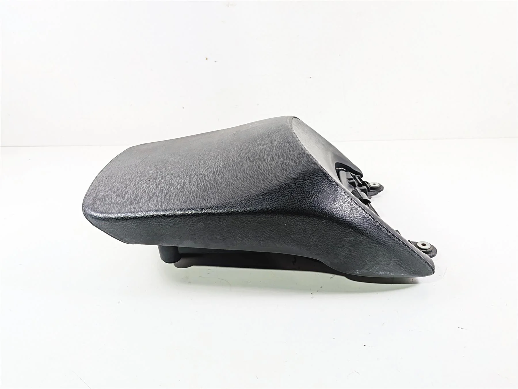 2016 BMW R1200RT RT RTW K52 Passenger Rear Seat Saddle Black Heated 52538544790 - Image 3