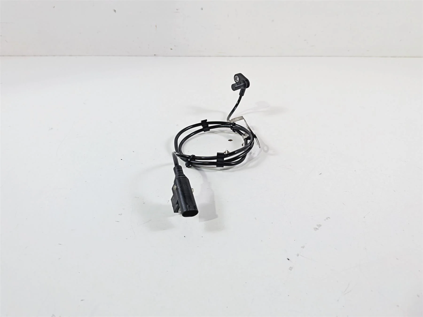 2016 BMW R1200RT RT RTW K52 Rear Abs Brake Wheel Speed Sensor 34528551611 - Image 5