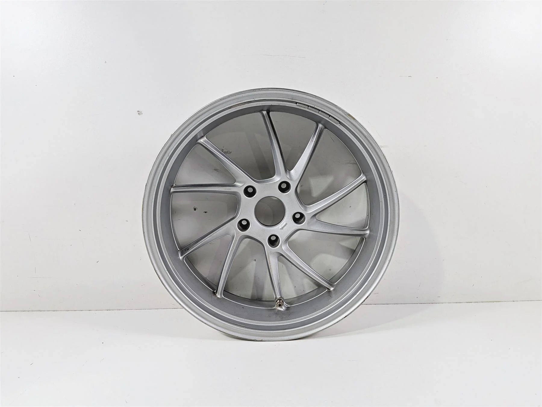 2016 BMW R1200RT RT RTW K52 Rear Wheel Rim 17x5.5 Straight 36317727235 - Image 2